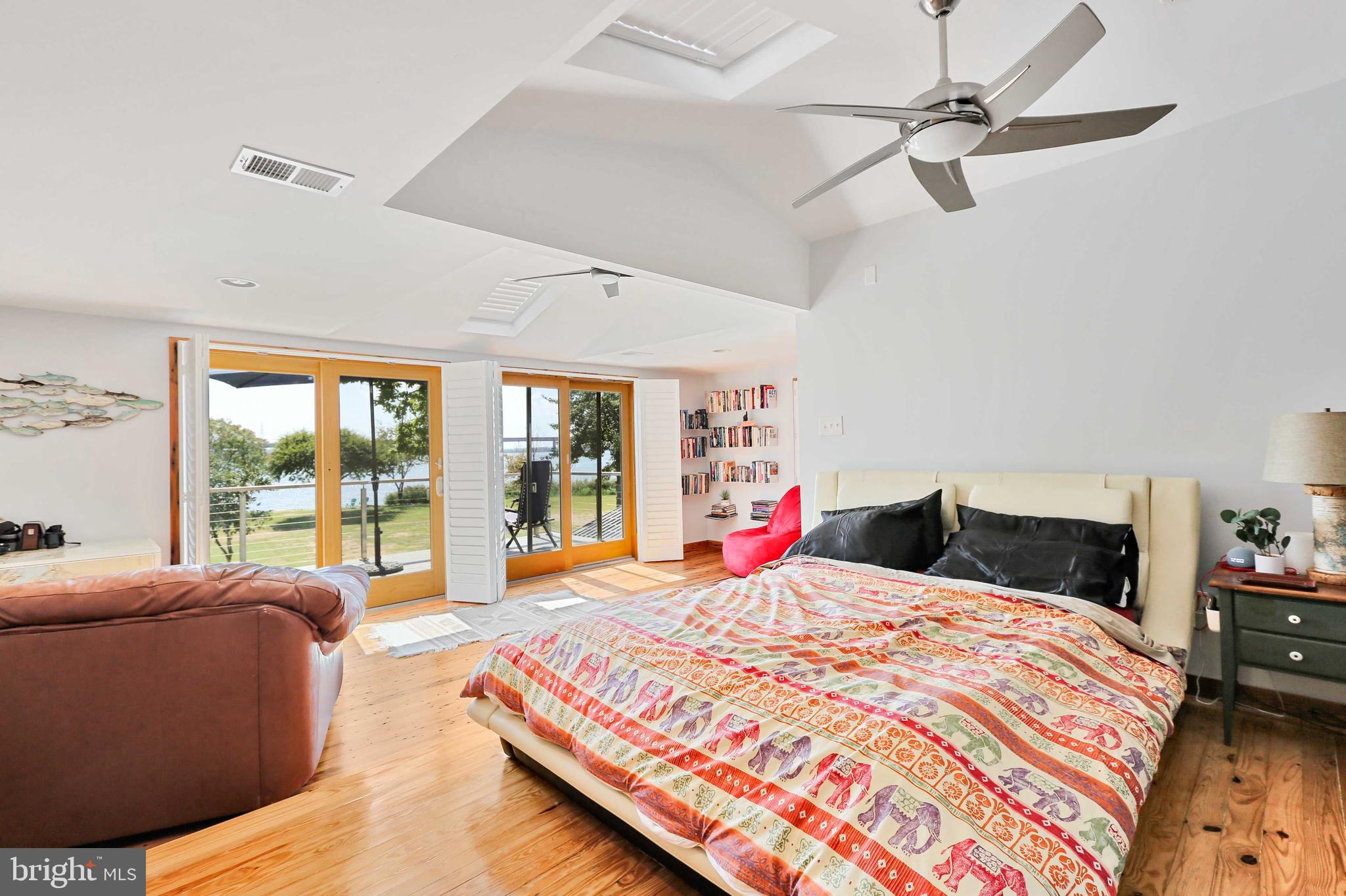 MURRAY POINT - Residential