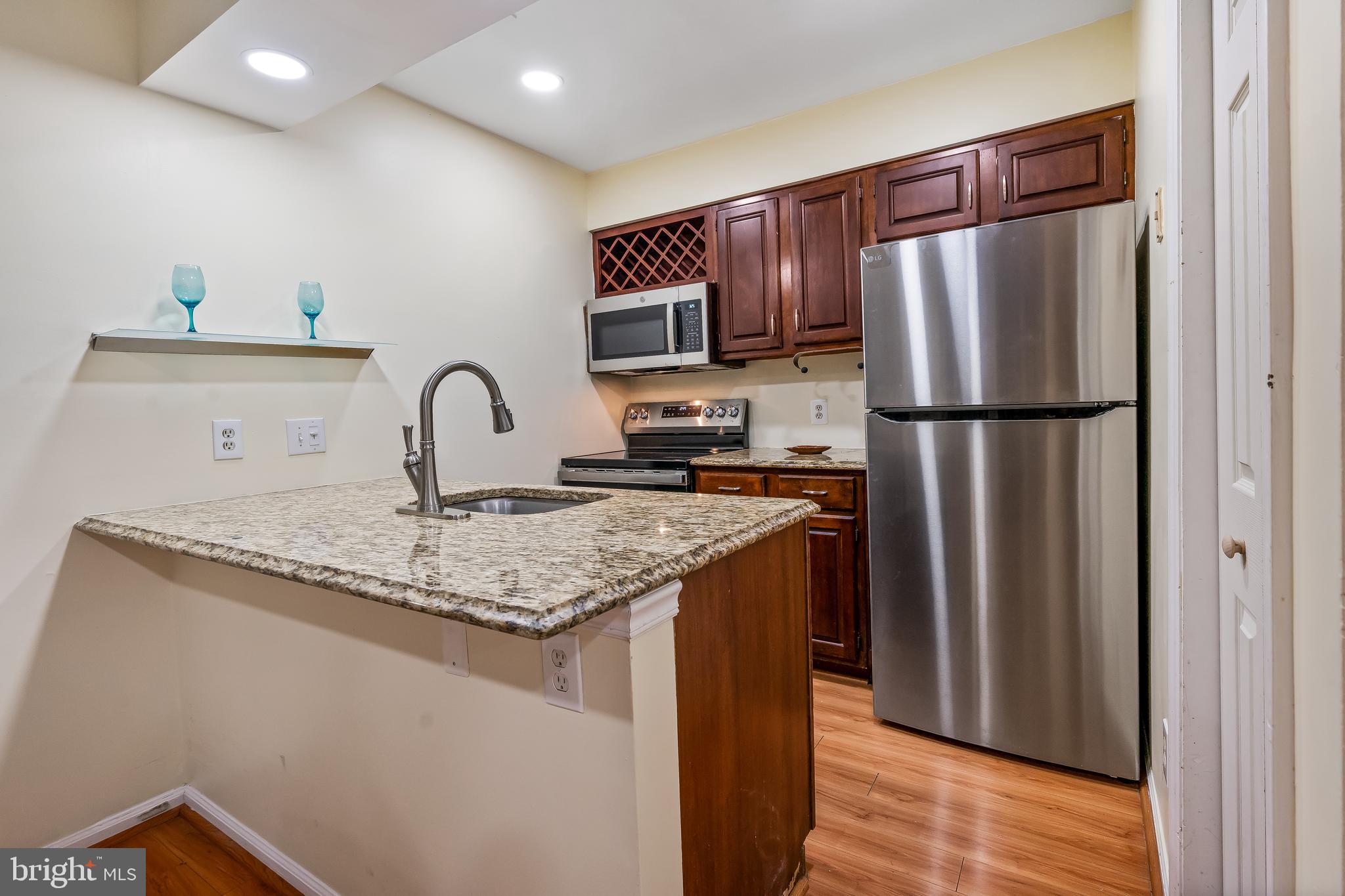 SUNSET RIDGE - Residential