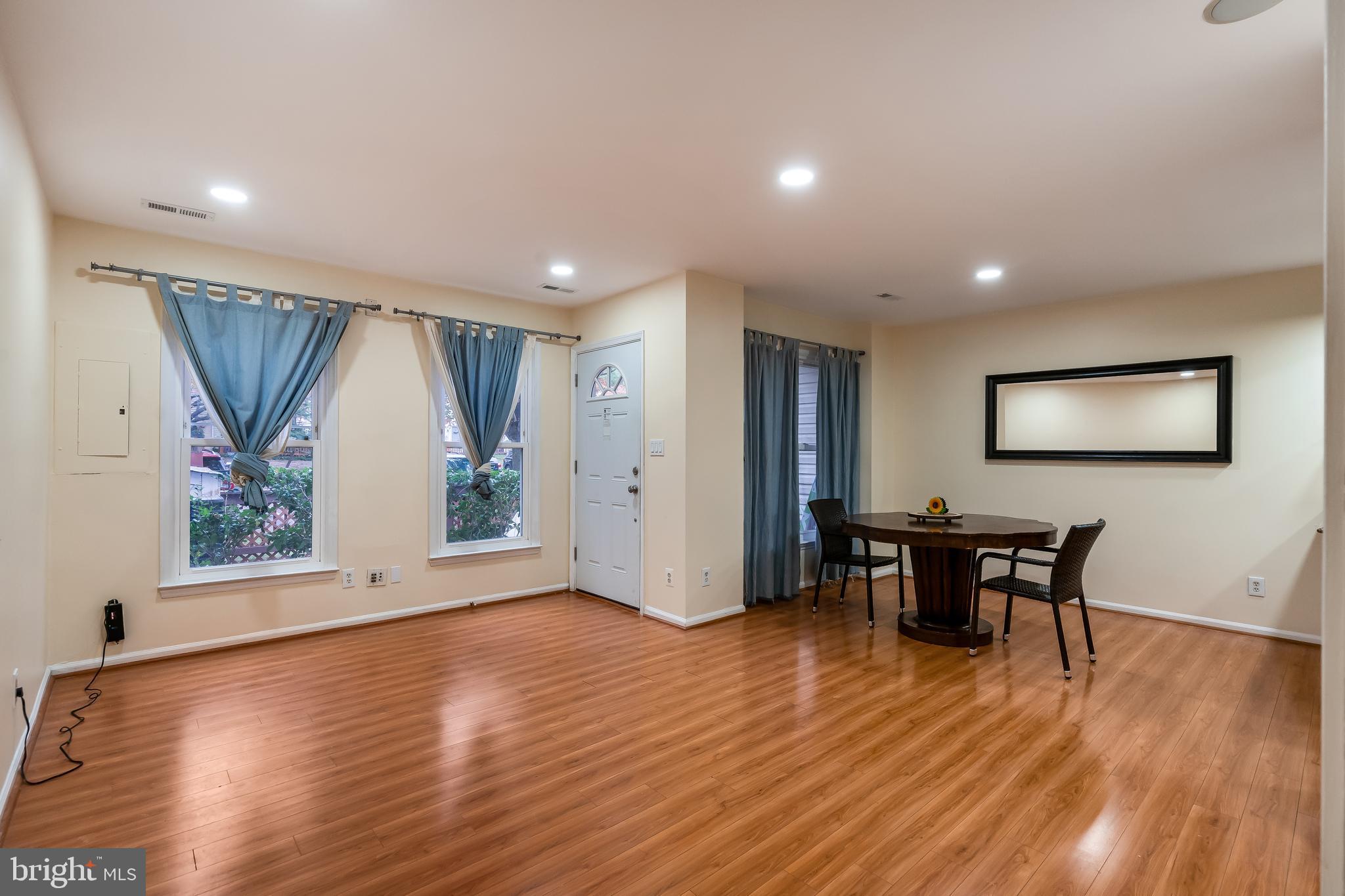 SUNSET RIDGE - Residential