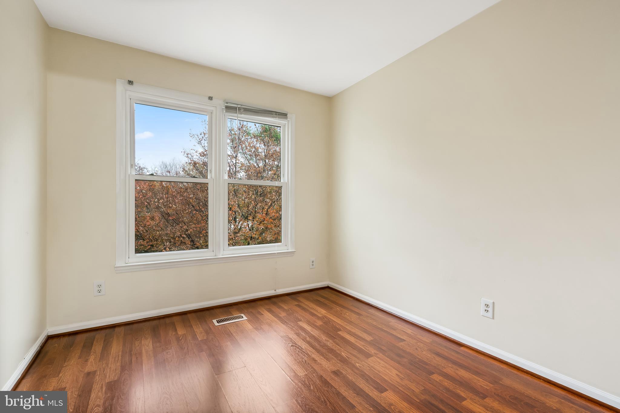 SUNSET RIDGE - Residential