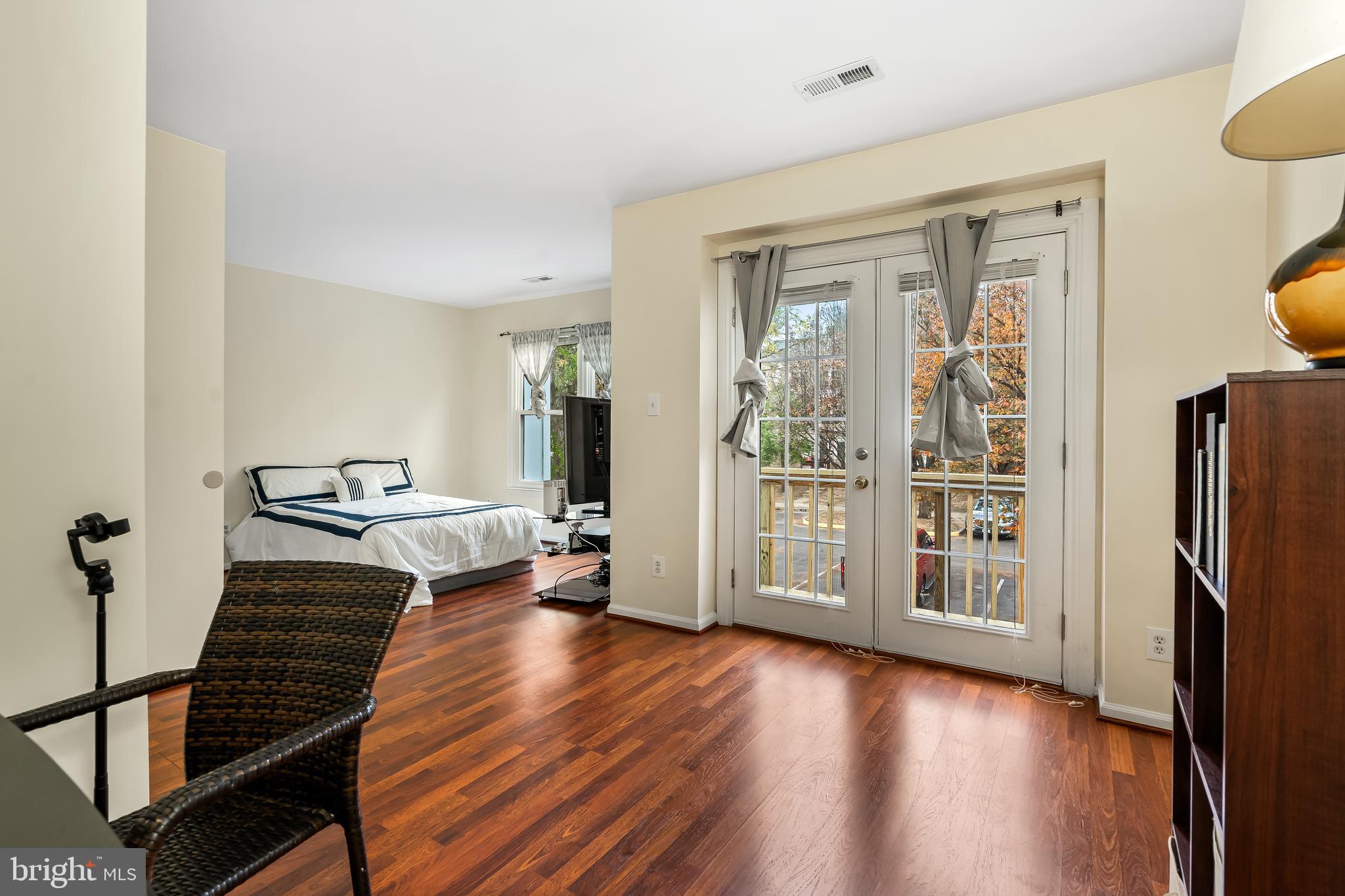 SUNSET RIDGE - Residential