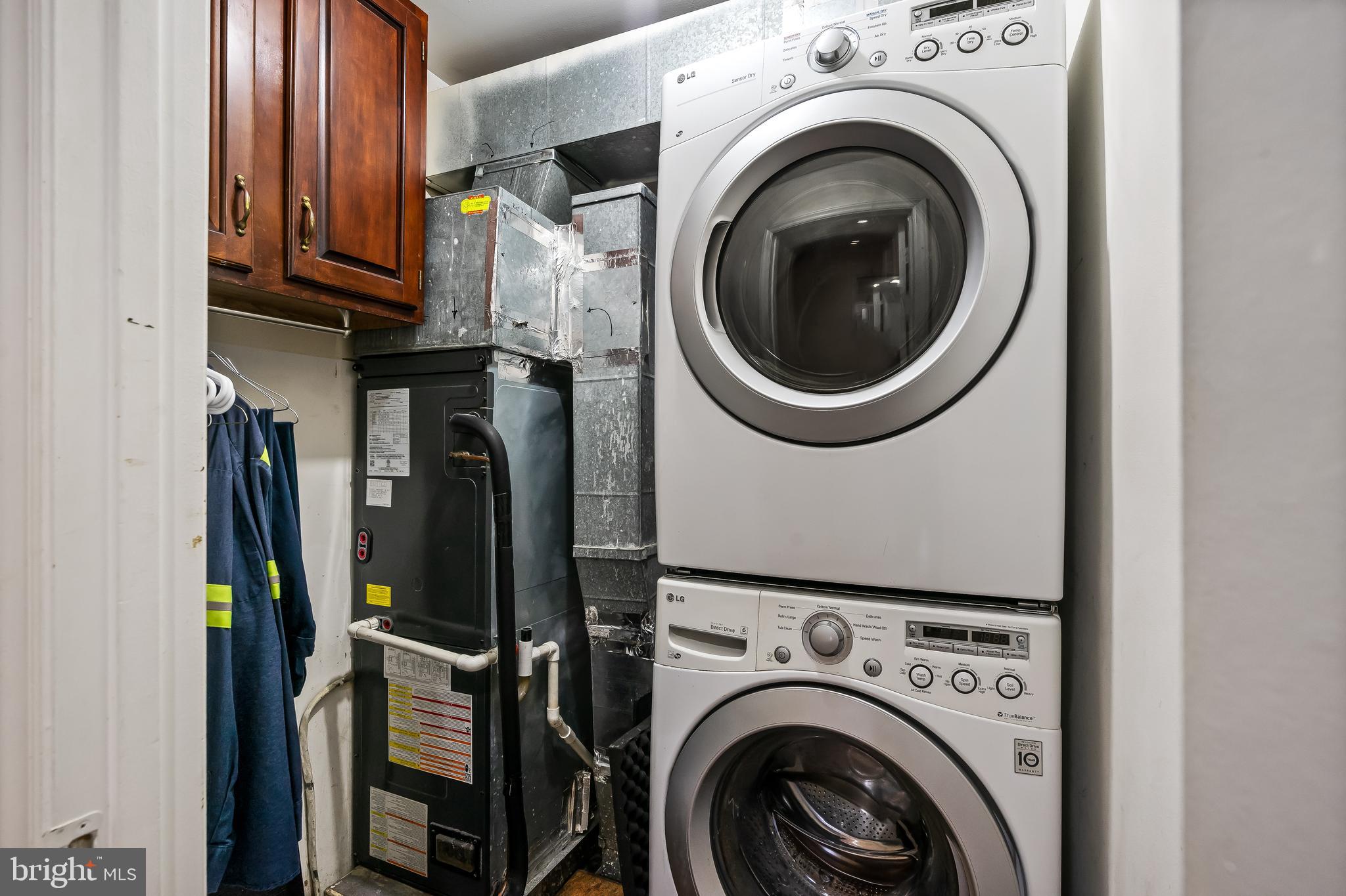 SUNSET RIDGE - Residential