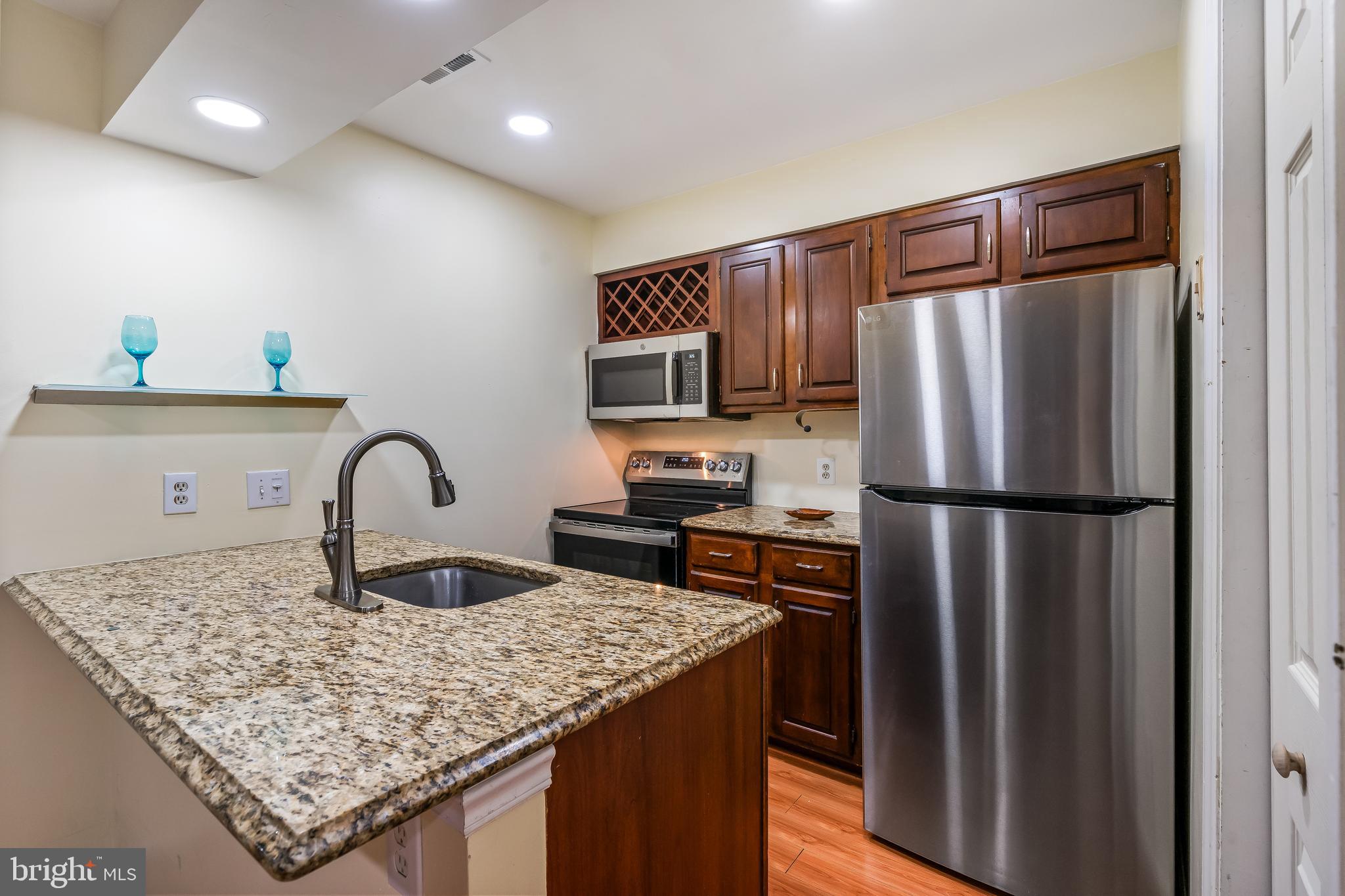 SUNSET RIDGE - Residential