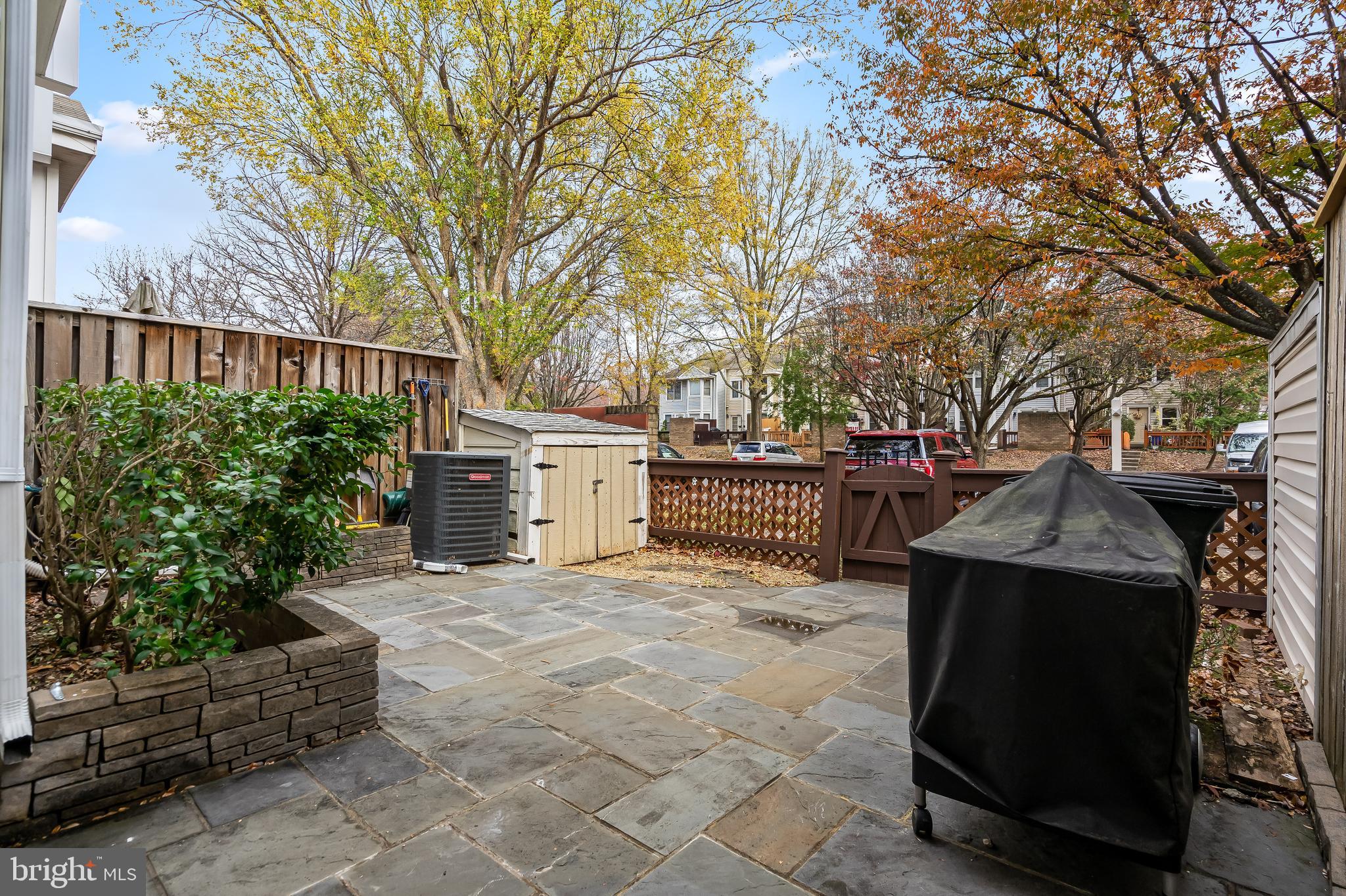 SUNSET RIDGE - Residential