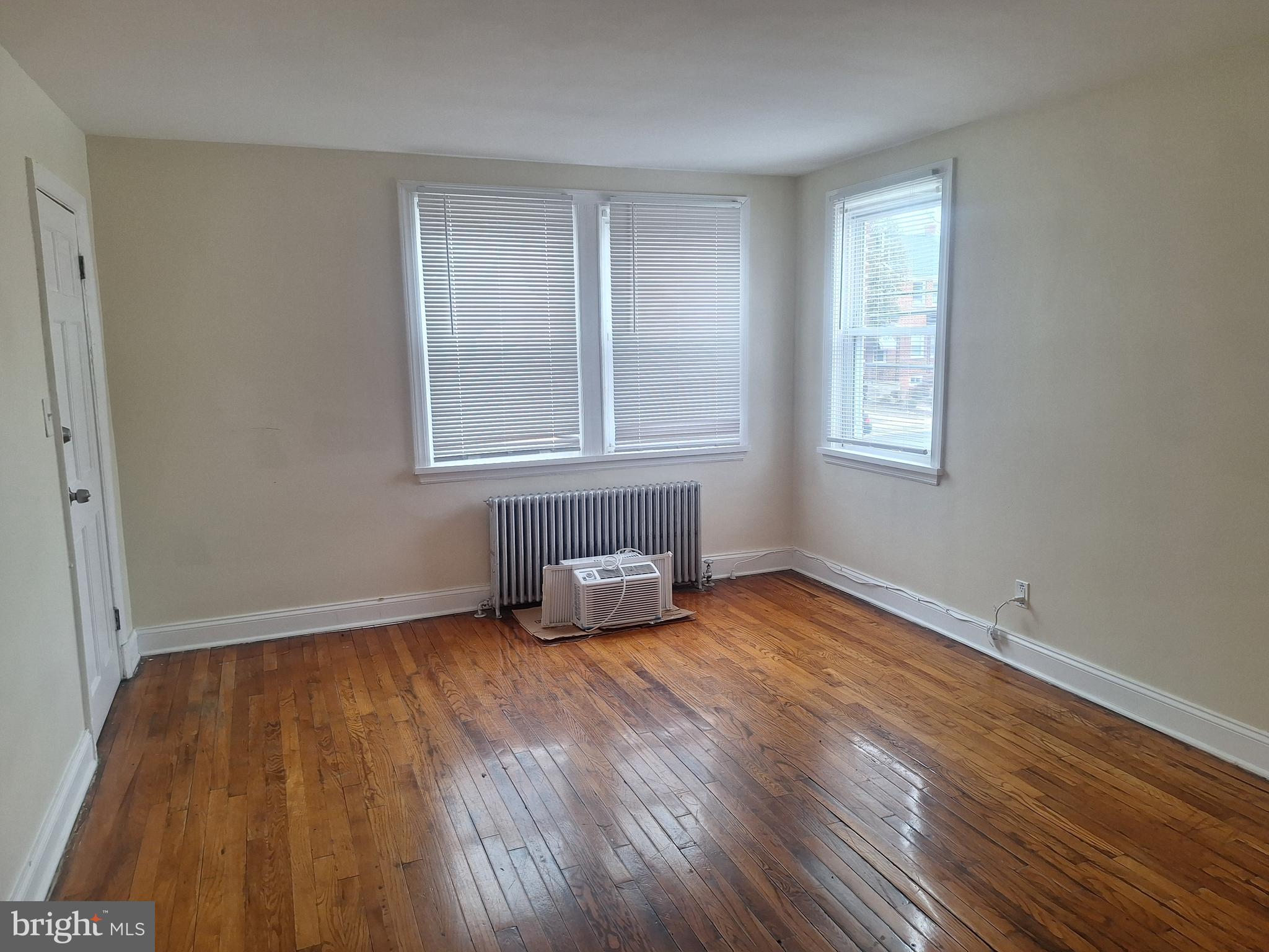 GOVANS - Residential Lease