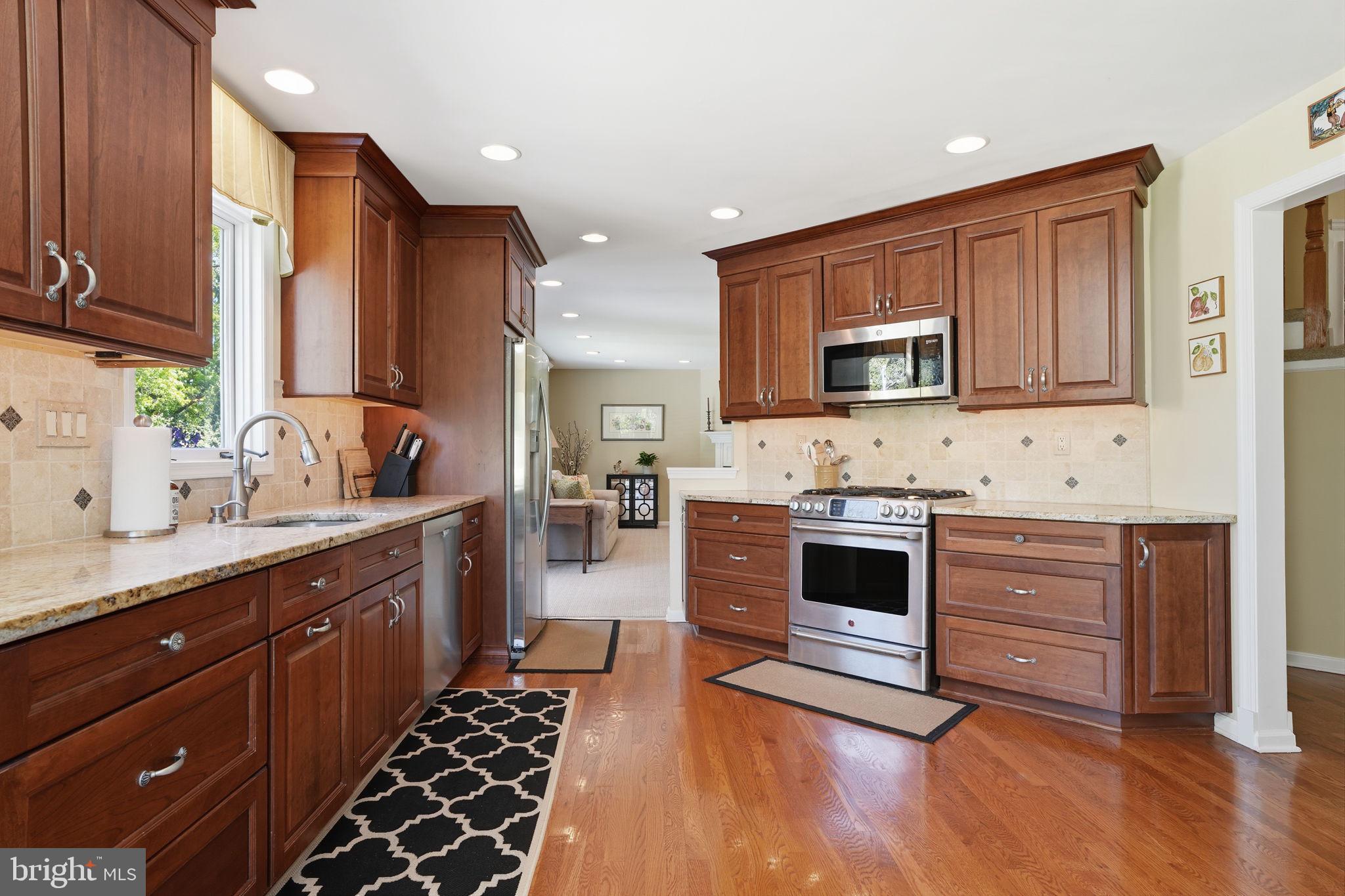HILL HAVEN - Residential