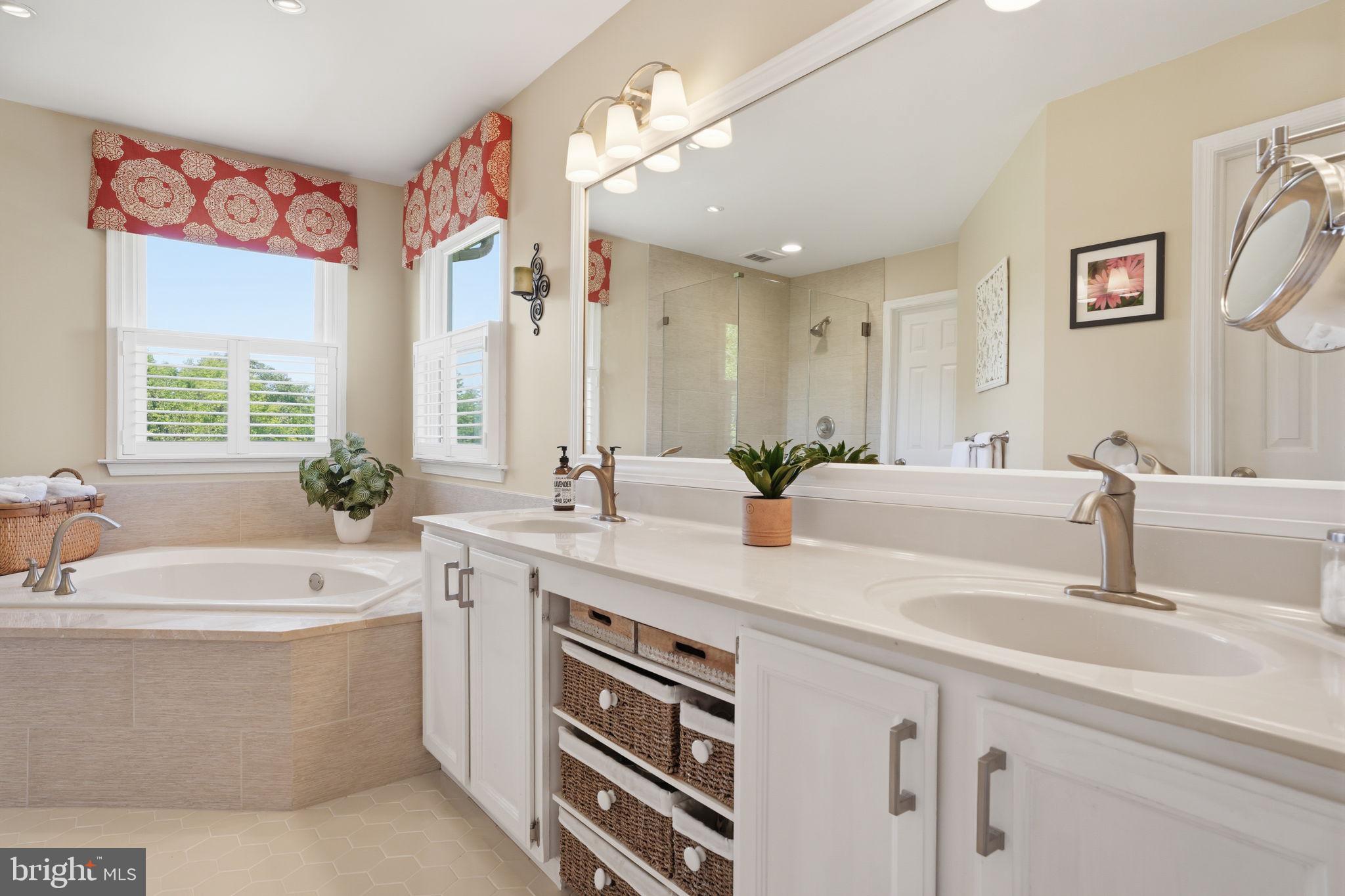 HILL HAVEN - Residential