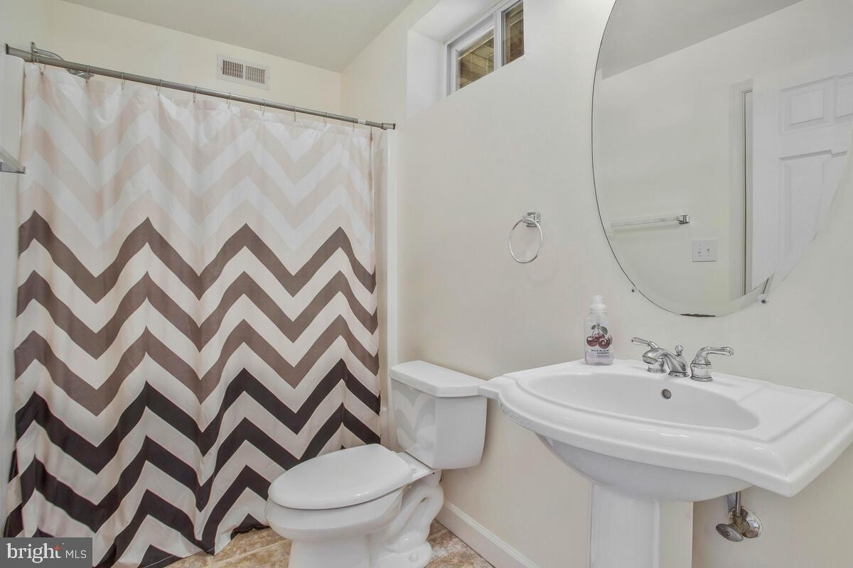 ACADEMY HILLS - Residential