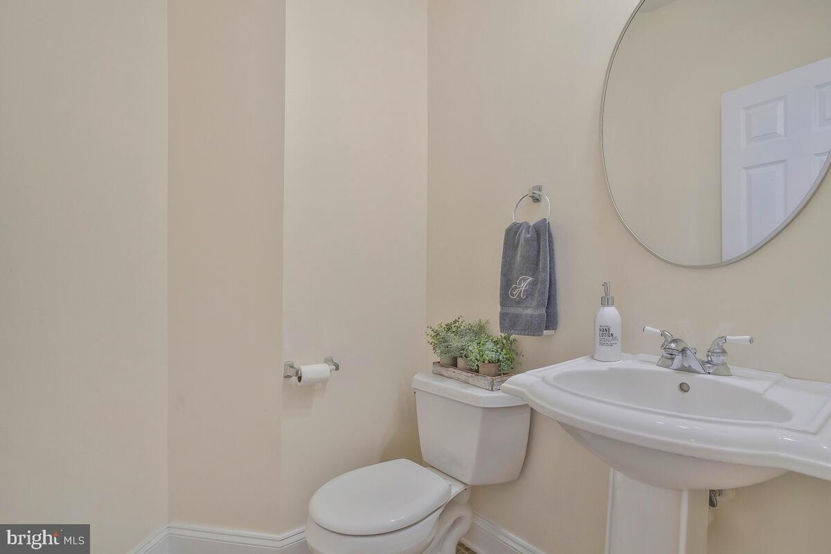 ACADEMY HILLS - Residential