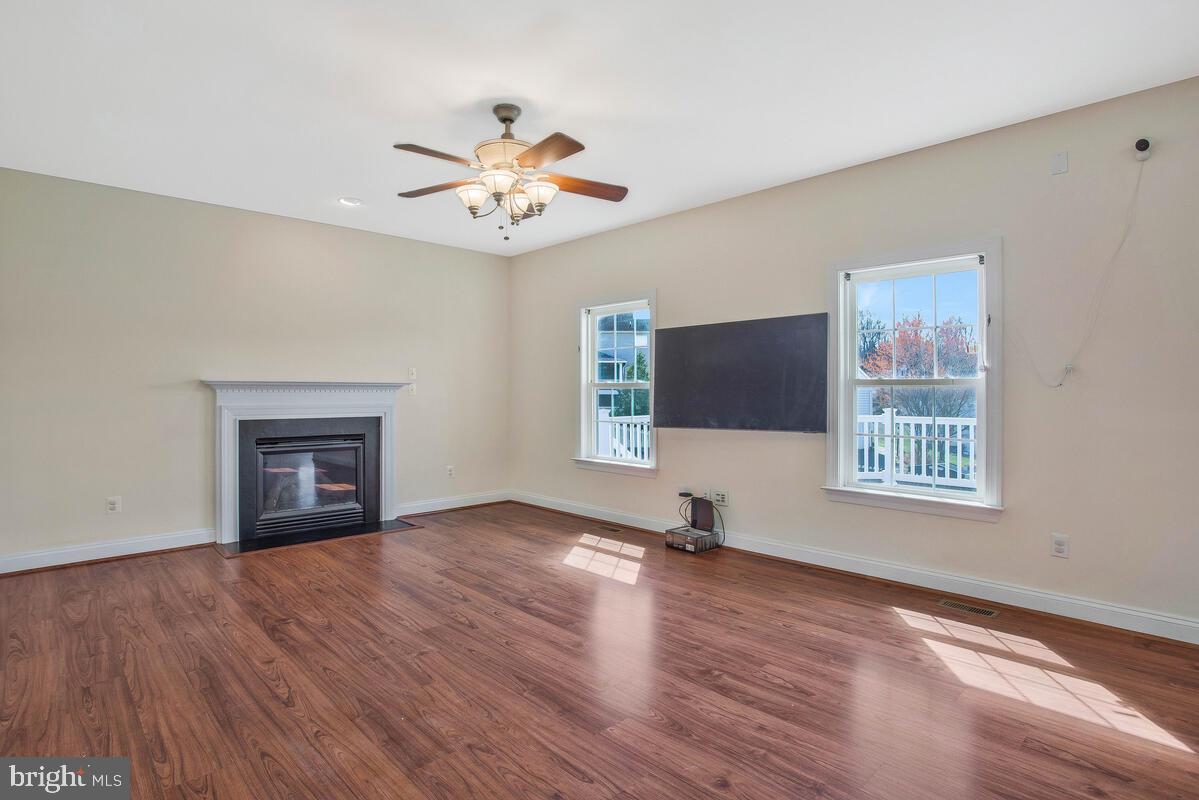 ACADEMY HILLS - Residential