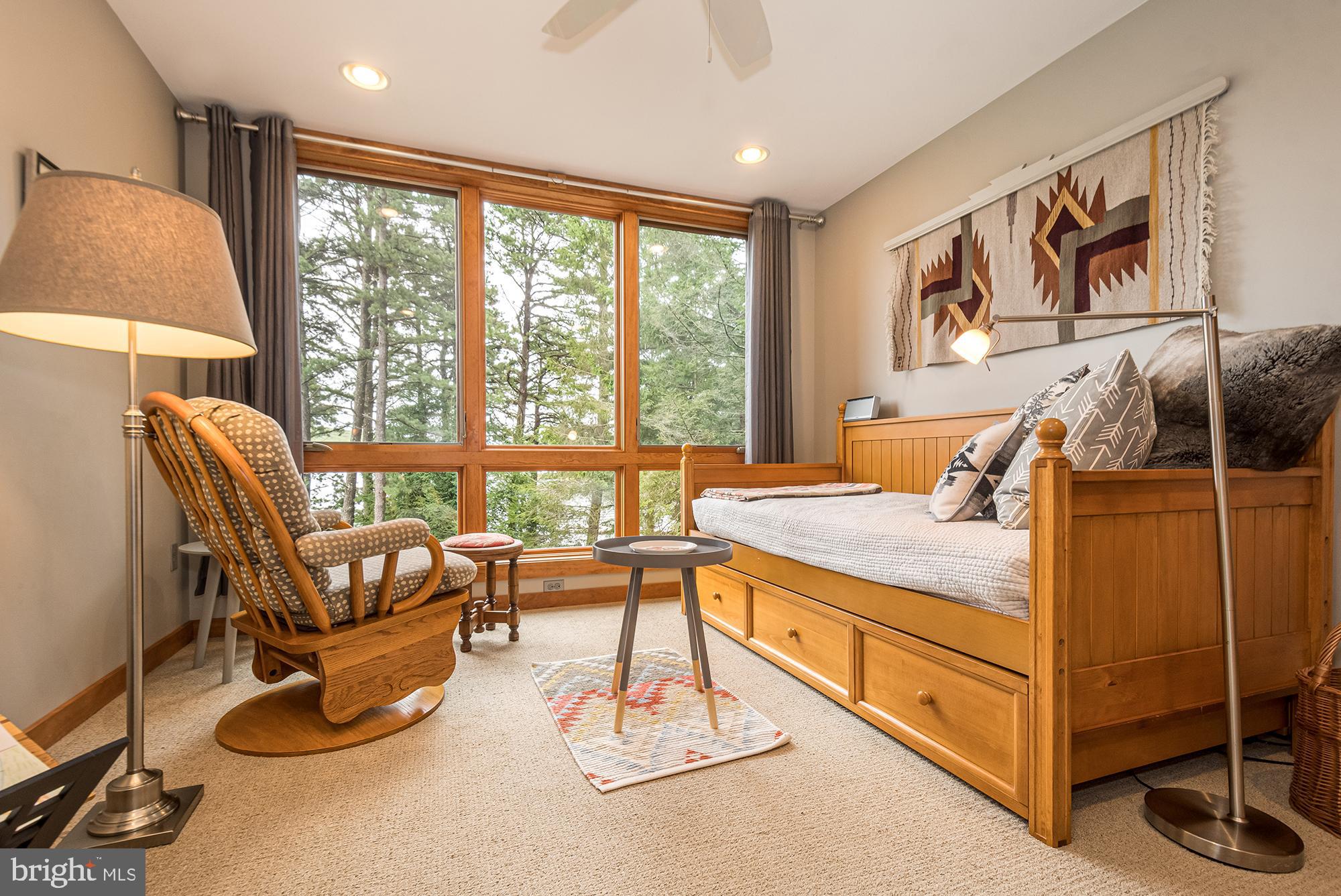 OAKLAND - Residential