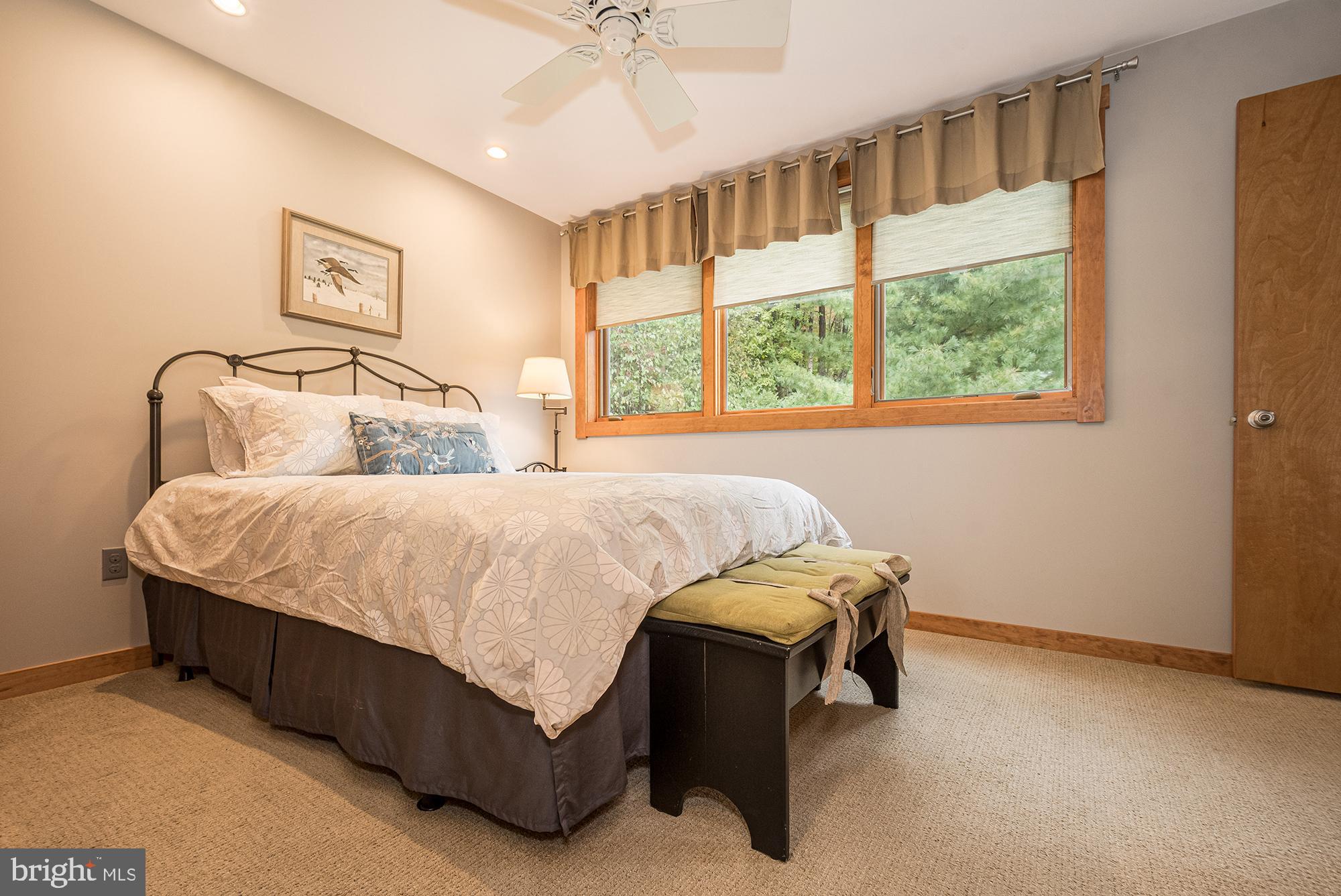 OAKLAND - Residential