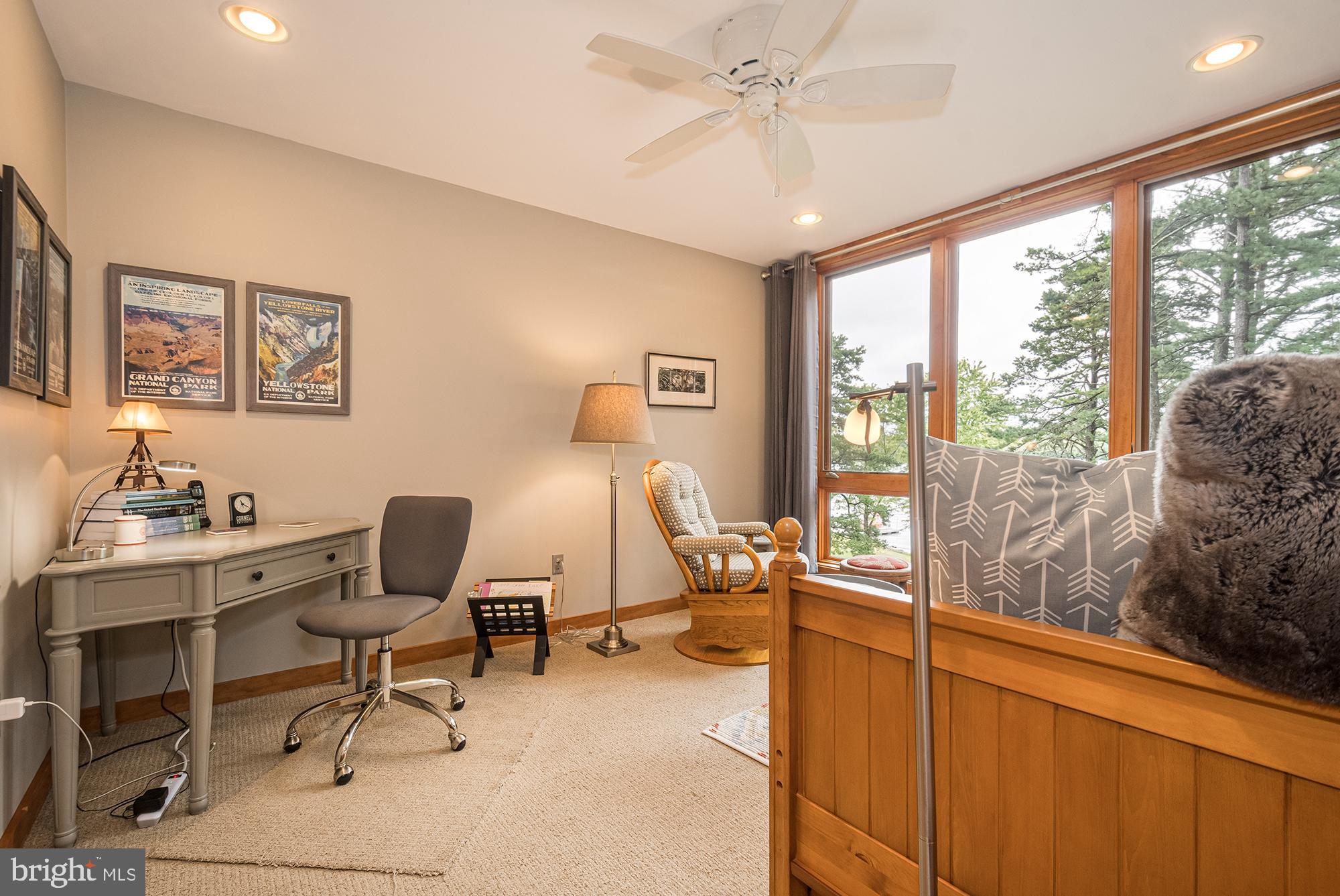 OAKLAND - Residential