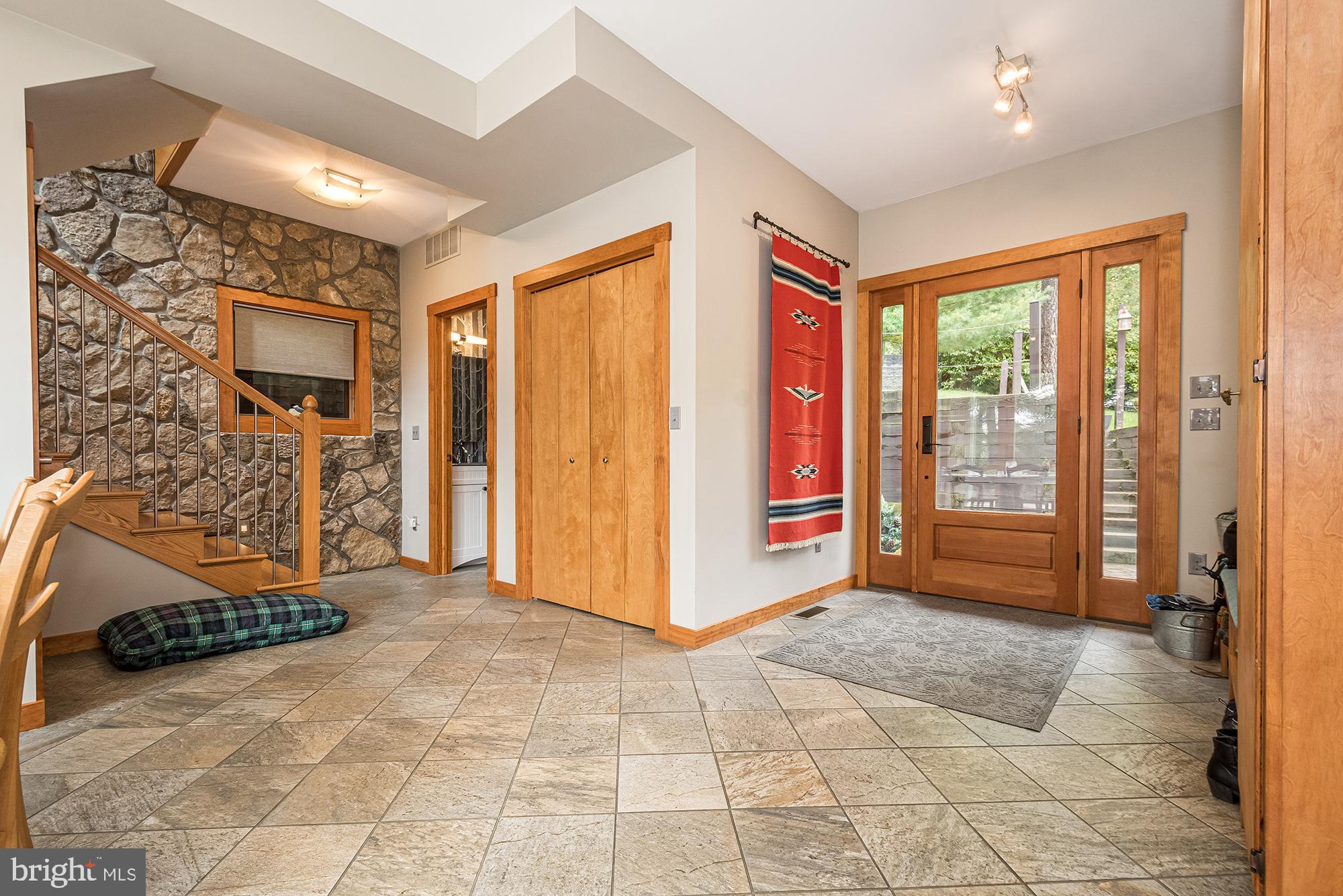 OAKLAND - Residential