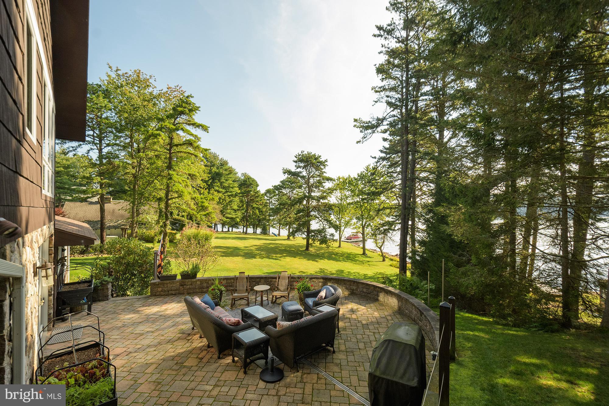 OAKLAND - Residential