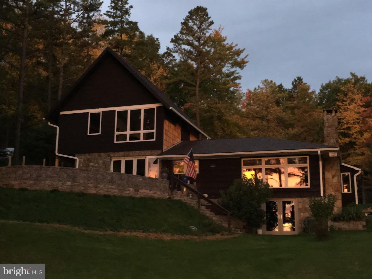 OAKLAND - Residential