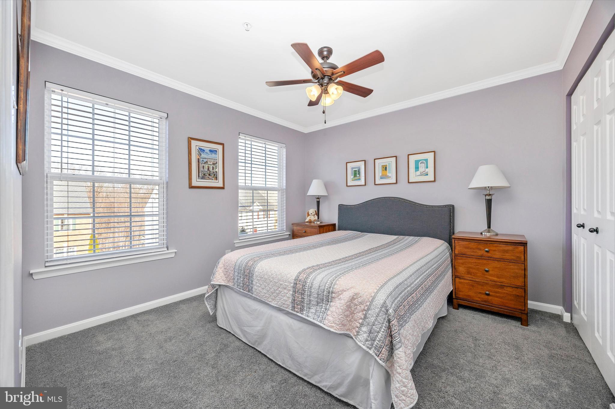 TWIN ARCH CROSSING - Residential