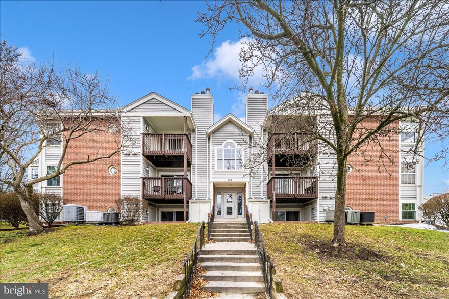 Enjoy easy, comfortable living in this beautifully refreshed 2BR / 2BA ground-level condo with secured access in the desirable Cromwell Fountain community.

Step inside to find all-new appliances and fresh paint throughout, creating a clean, move-in-ready feel from the moment you enter. The spacious living area features a cozy wood-burning fireplace and opens to a private patio overlooking common grounds — perfect for morning coffee or unwinding at the end of the day.

The kitchen offers a convenient breakfast bar that flows seamlessly into the living space, making everyday living and entertaining effortless. Plus, enjoy the added convenience of a full-size washer and dryer in the unit.

The generously sized primary suite includes a private ensuite bath and ample closet space. A second bedroom and full hall bath provide flexibility for guests, roommates, or a home office setup.

🌿 Take advantage of community amenities and a prime location close to shopping, dining, and major commuter routes — everything you need just minutes away.

Move-in ready. Comfortable. Convenient.
This one checks all the boxes. 🏡✨