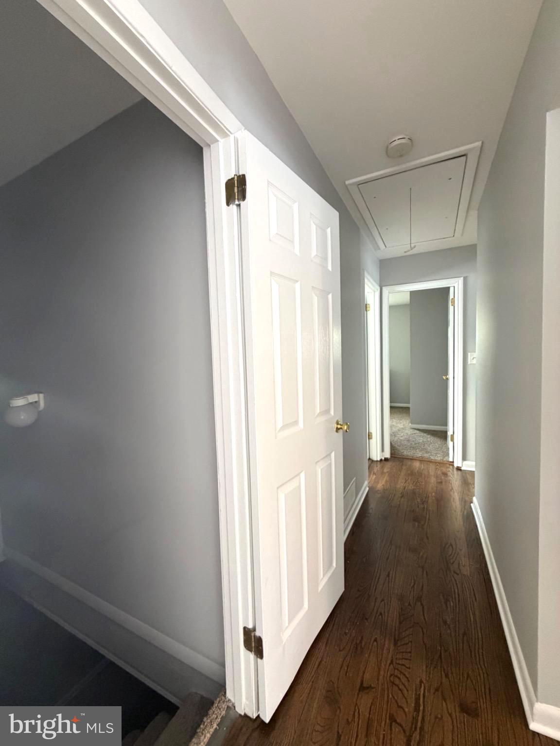 CATONSVILLE MANOR - Residential Lease