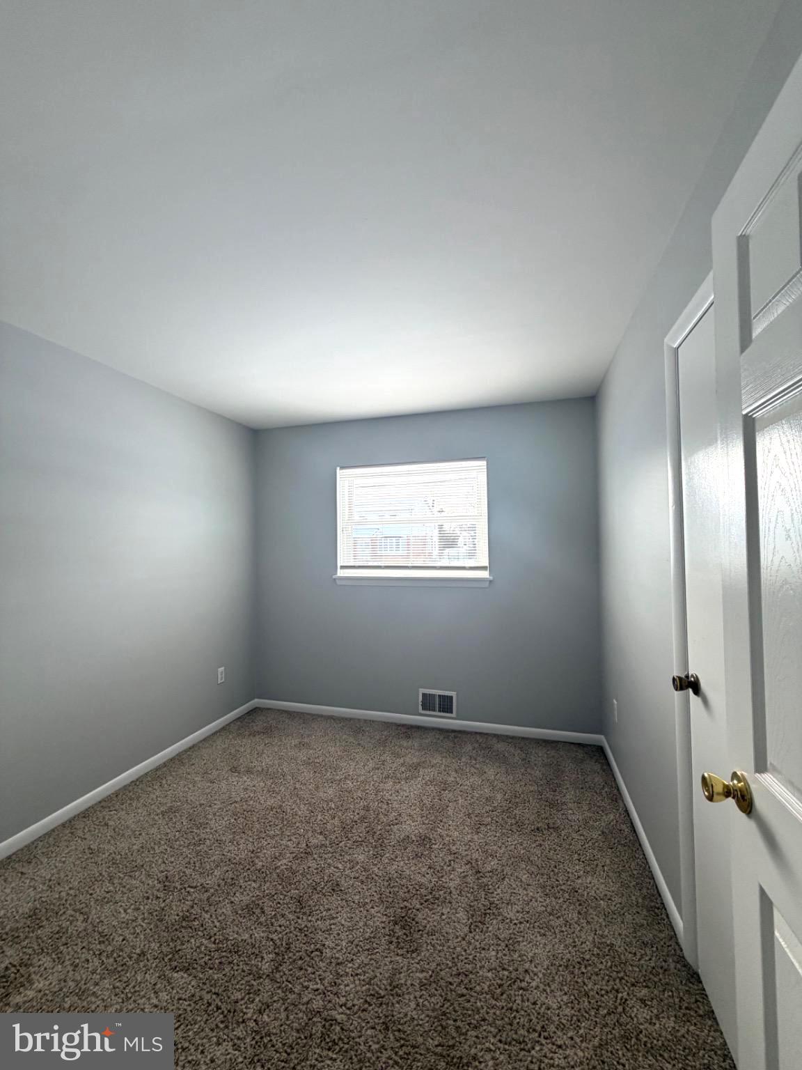 CATONSVILLE MANOR - Residential Lease