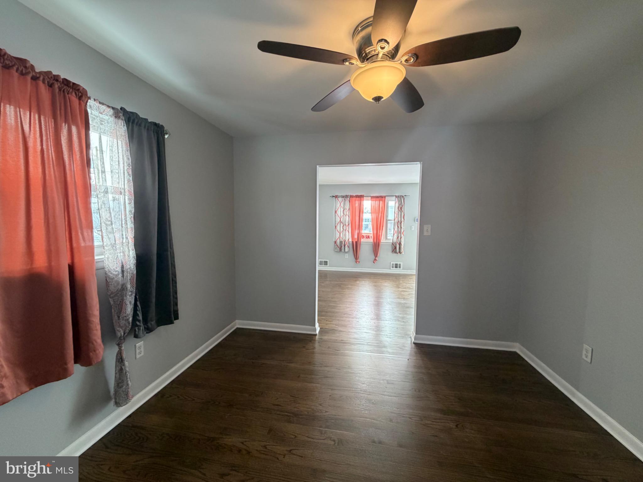 CATONSVILLE MANOR - Residential Lease