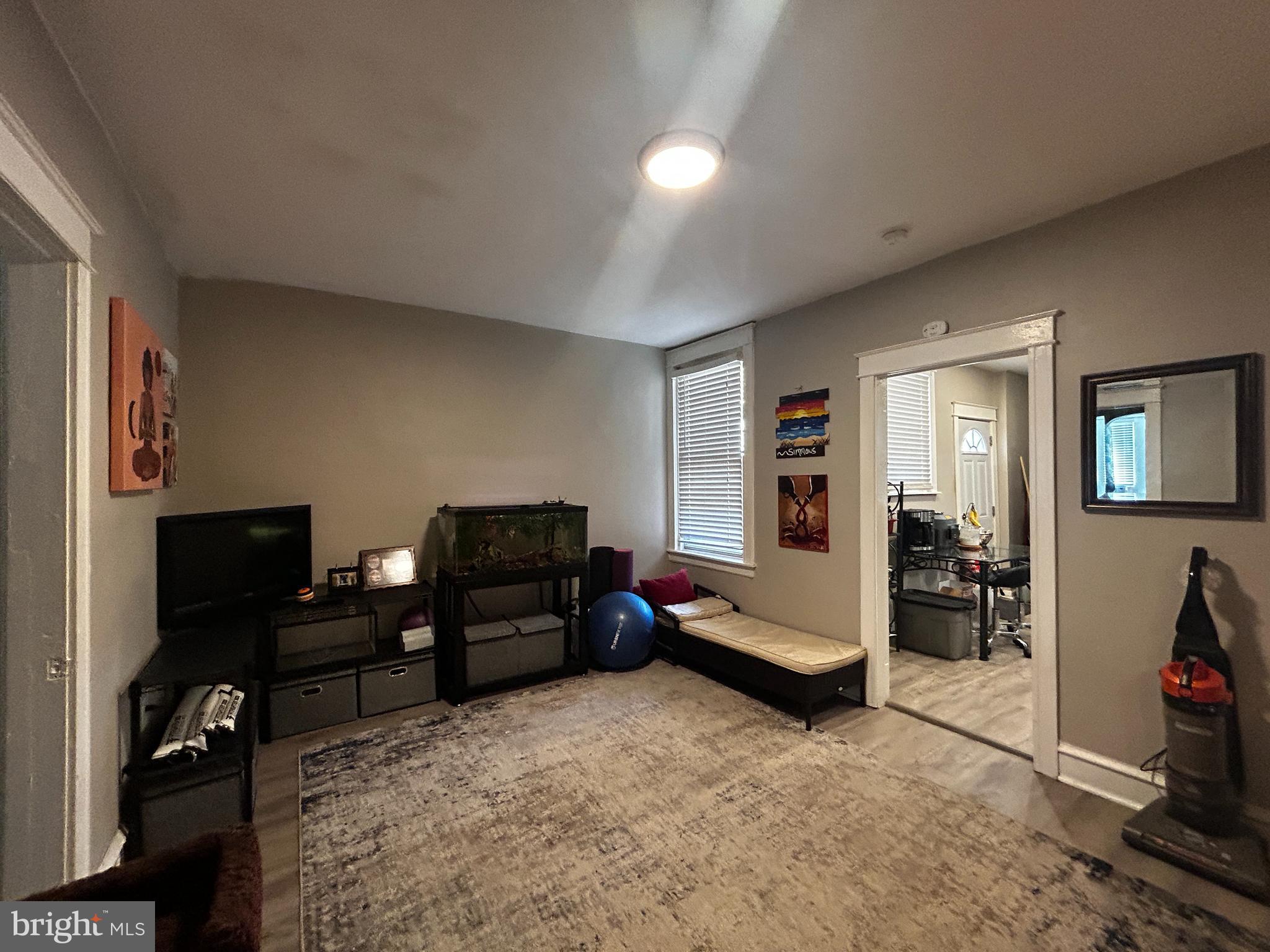 1117 ROSALIE STREET 1