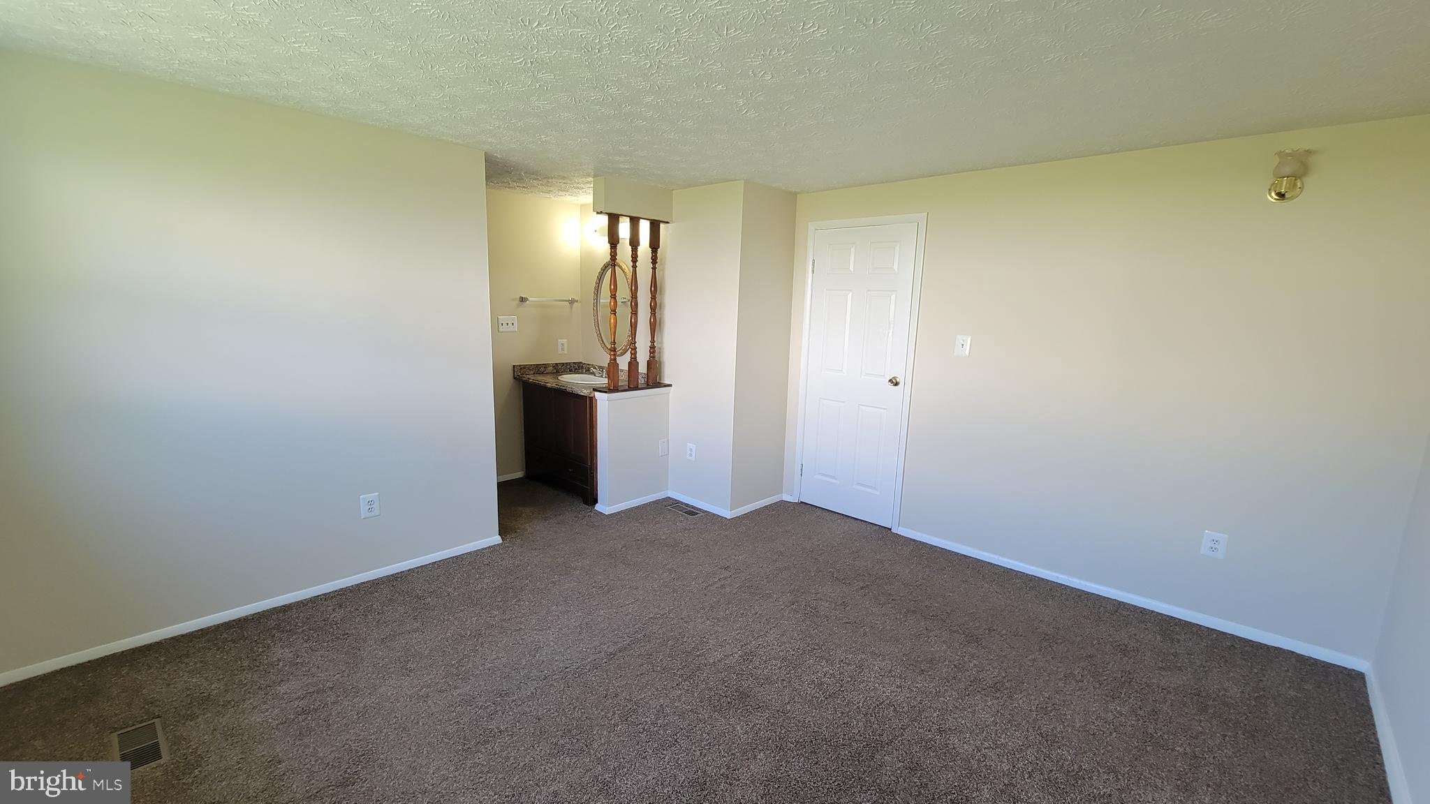 CENTRAL PARK - Residential Lease