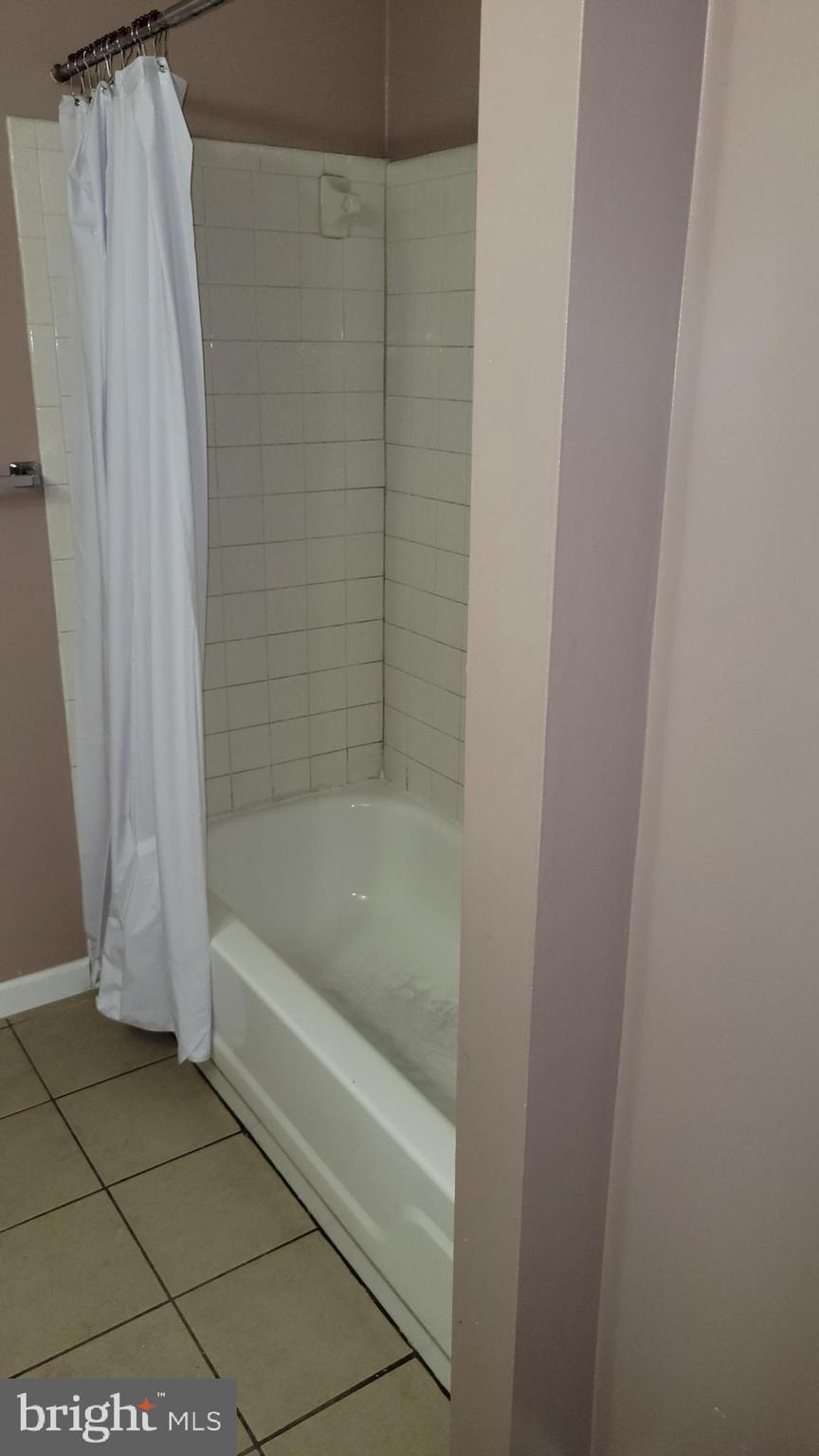 CENTRAL PARK - Residential Lease