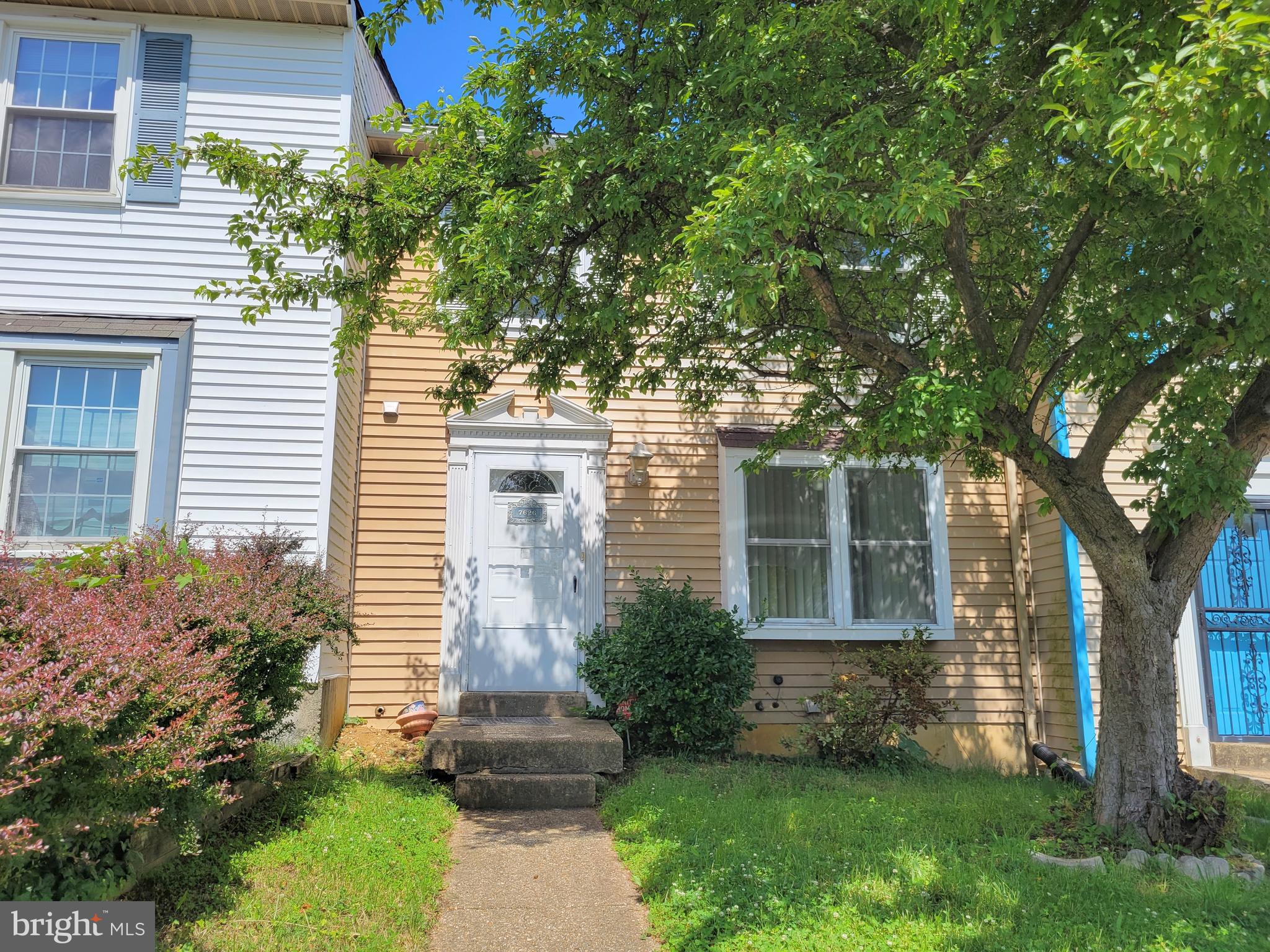 CENTRAL PARK - Residential Lease