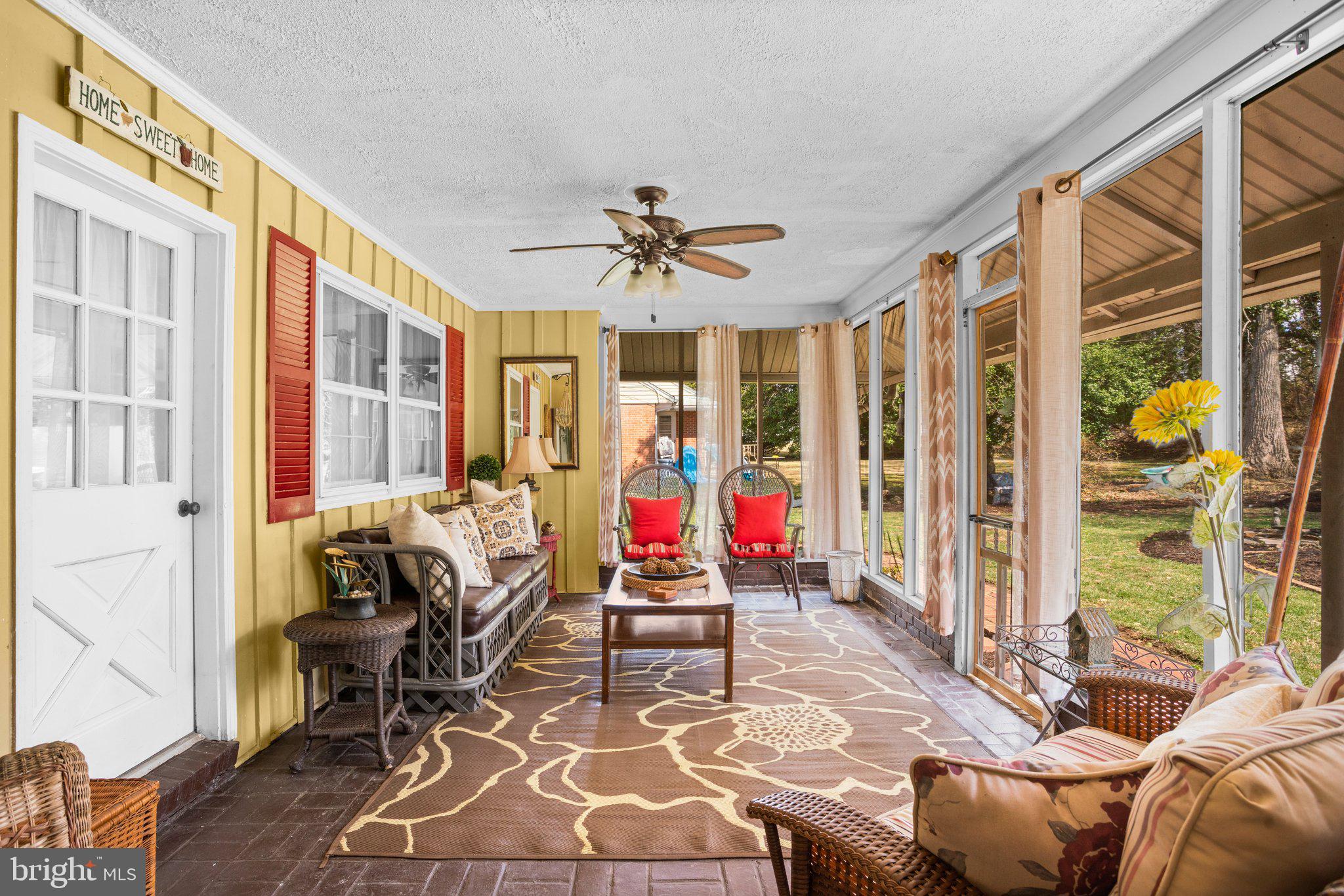 STONEYBROOK - Residential