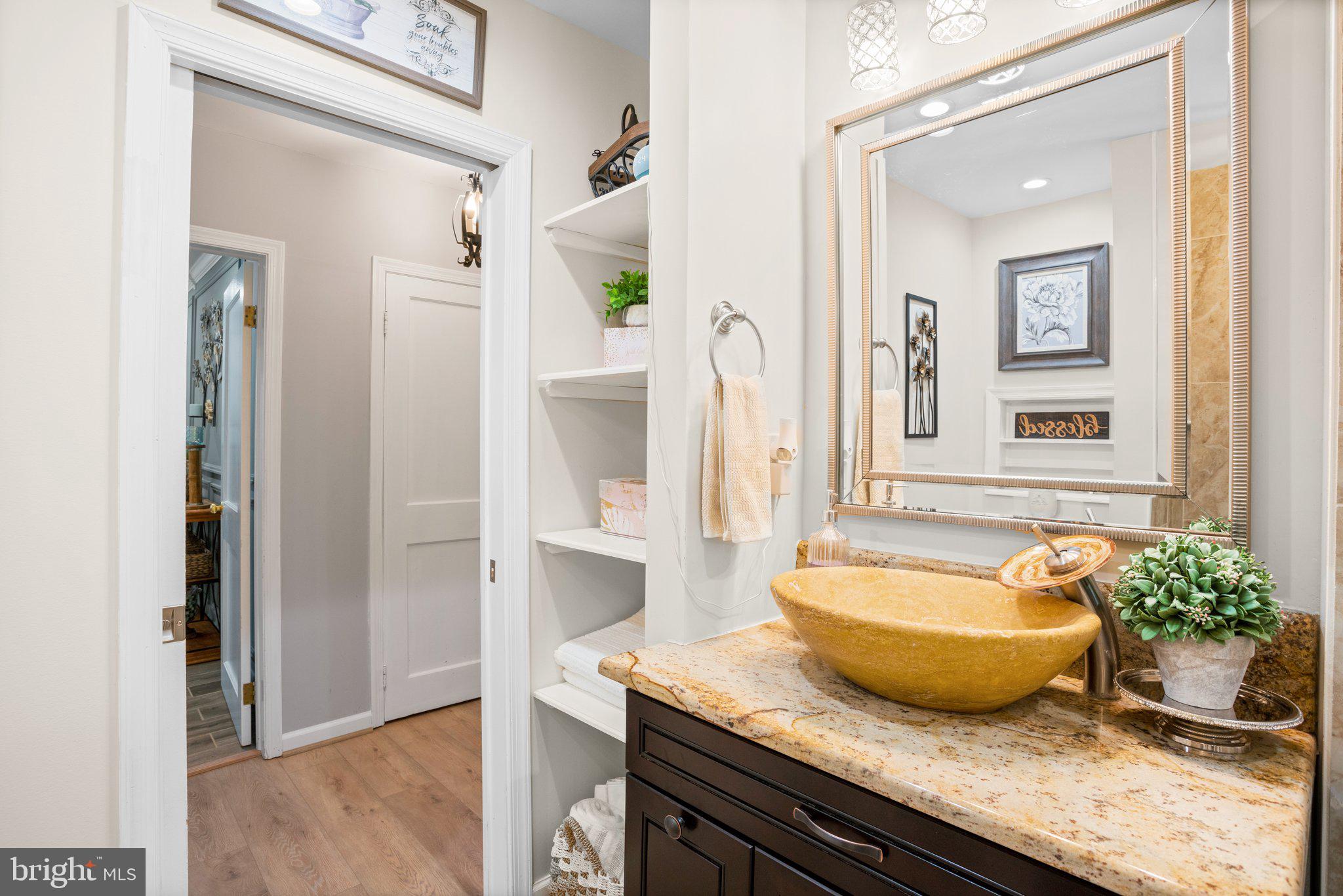 STONEYBROOK - Residential