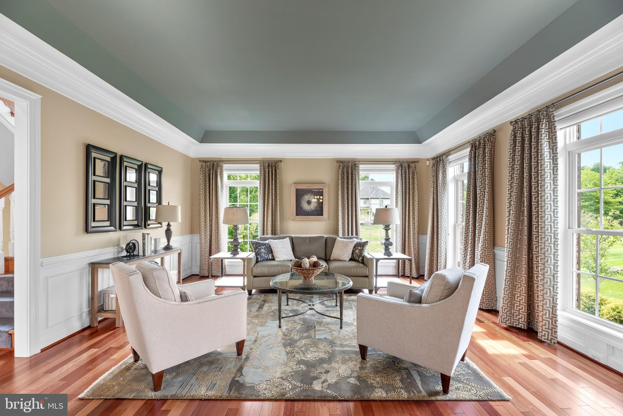 RIVERWOOD - Residential