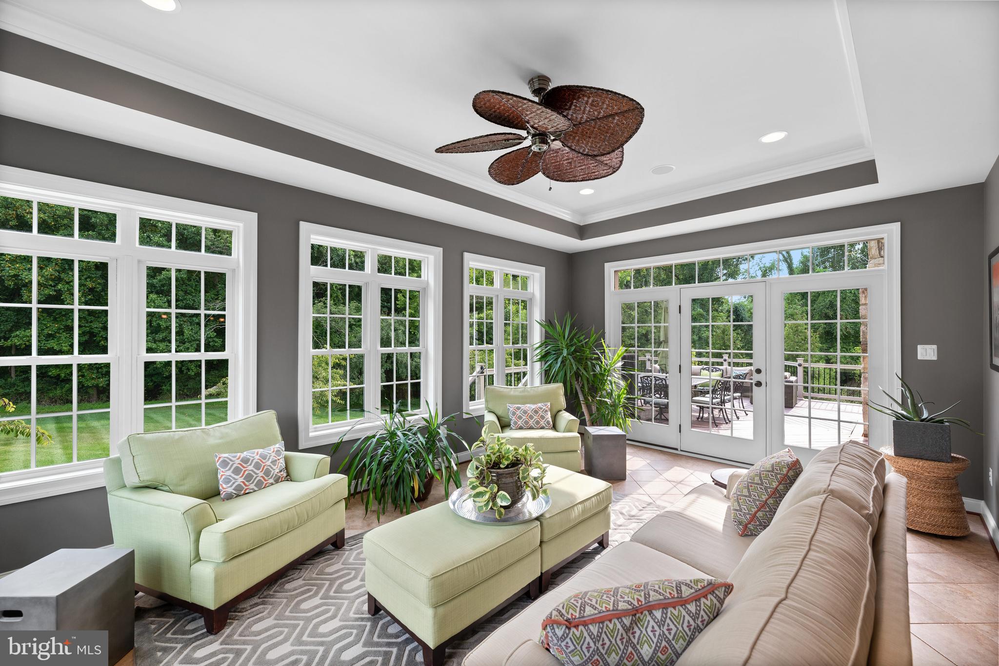 RIVERWOOD - Residential