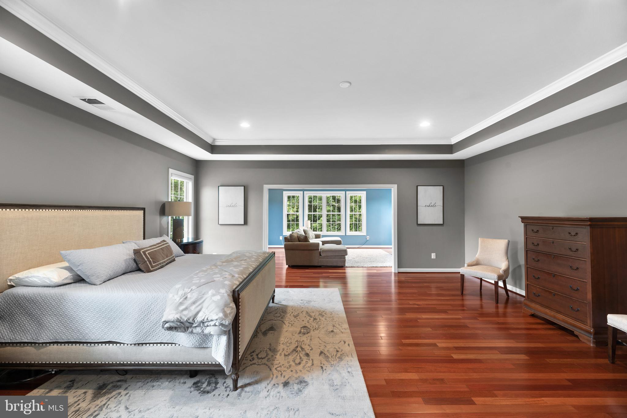 RIVERWOOD - Residential