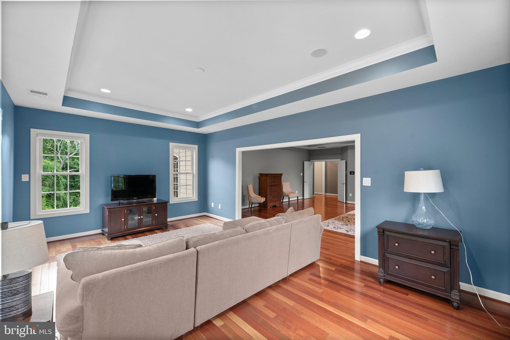 RIVERWOOD - Residential