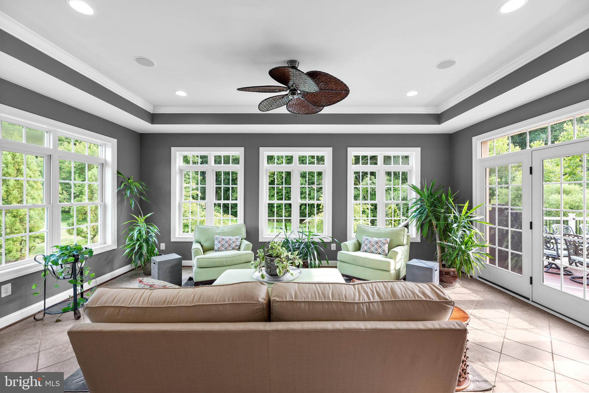 RIVERWOOD - Residential