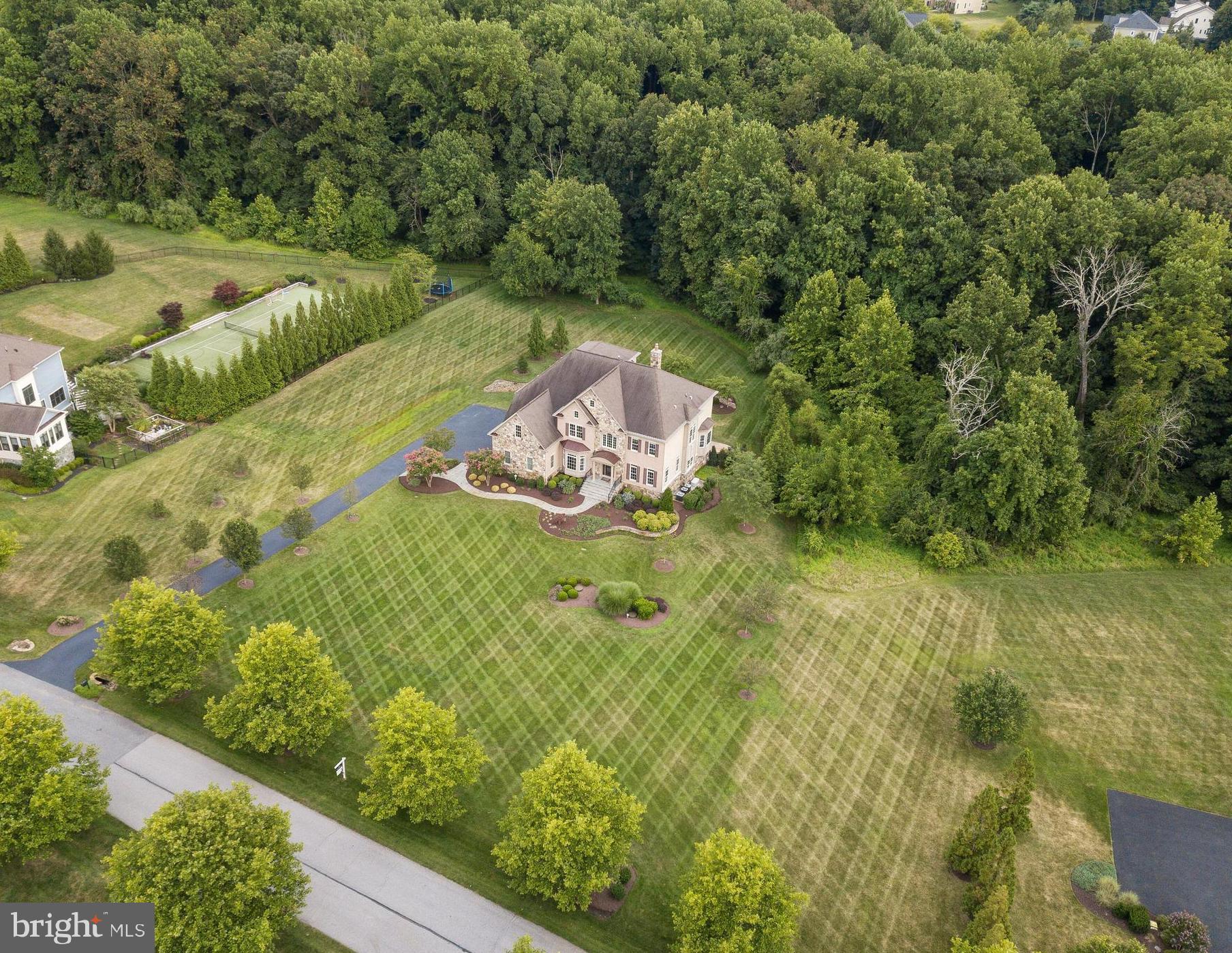 RIVERWOOD - Residential