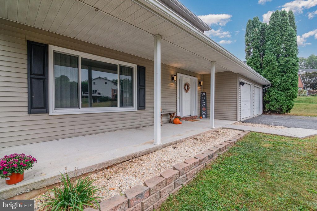 Photo of 402 Ethan Allen Drive, NEW CUMBERLAND, PA 17070 (MLS # PAYK2090718)