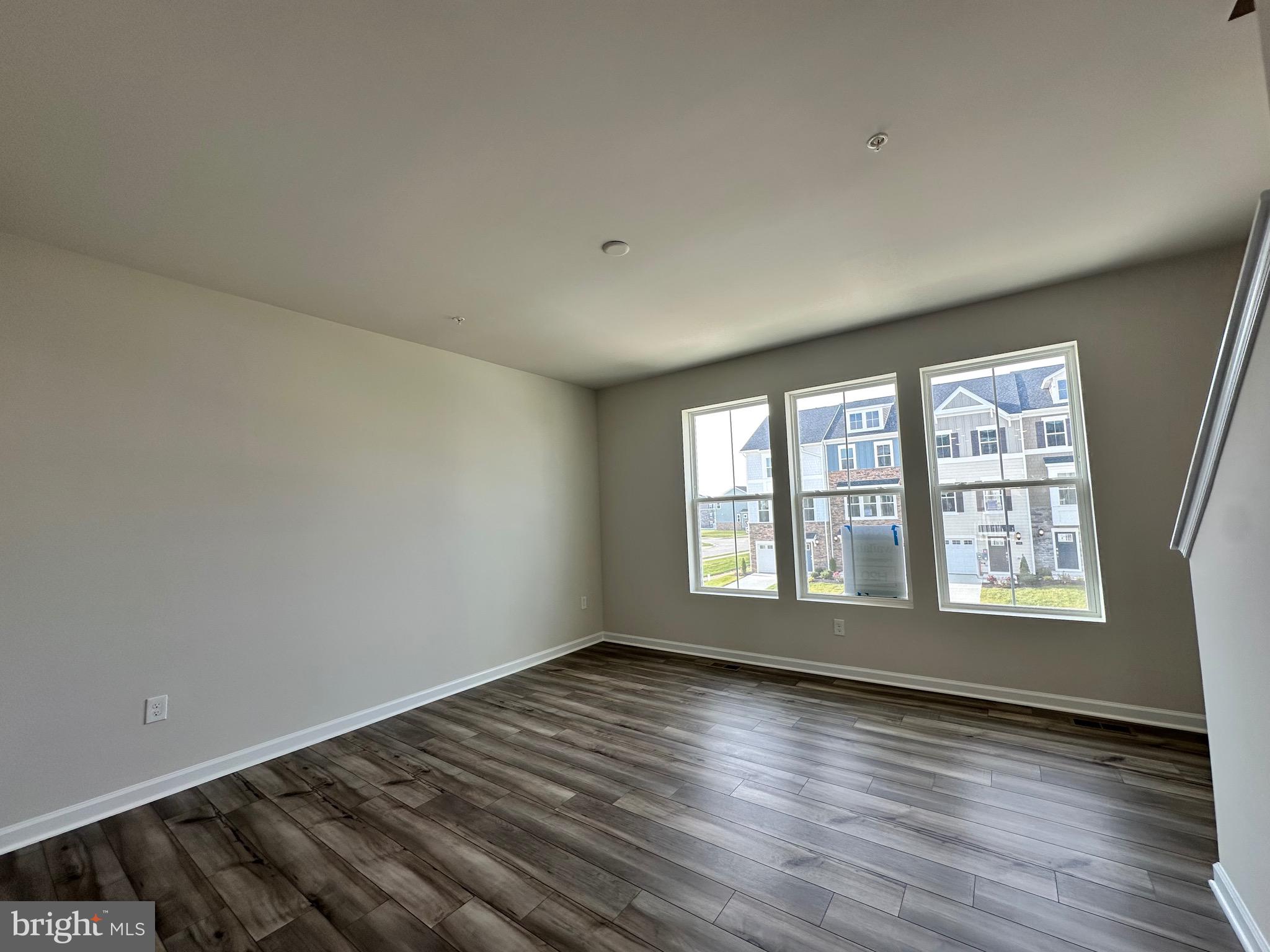 ST CHARLES - Residential