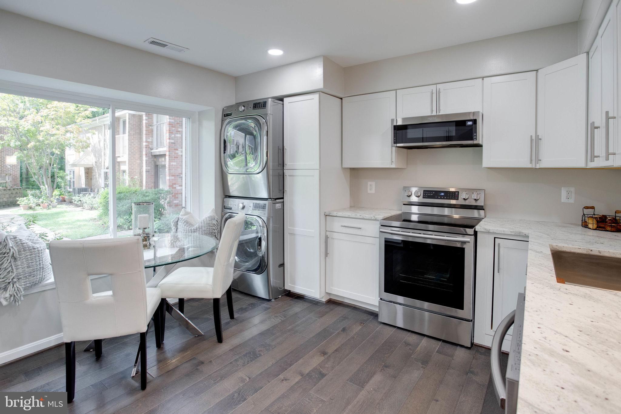 FAIRFAX PLAZA TOWNHOUSES - Residential