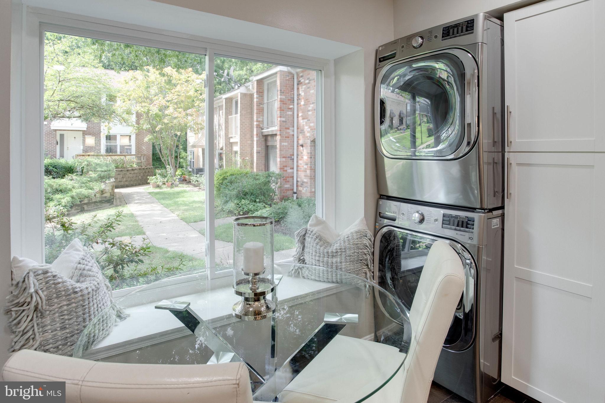 FAIRFAX PLAZA TOWNHOUSES - Residential