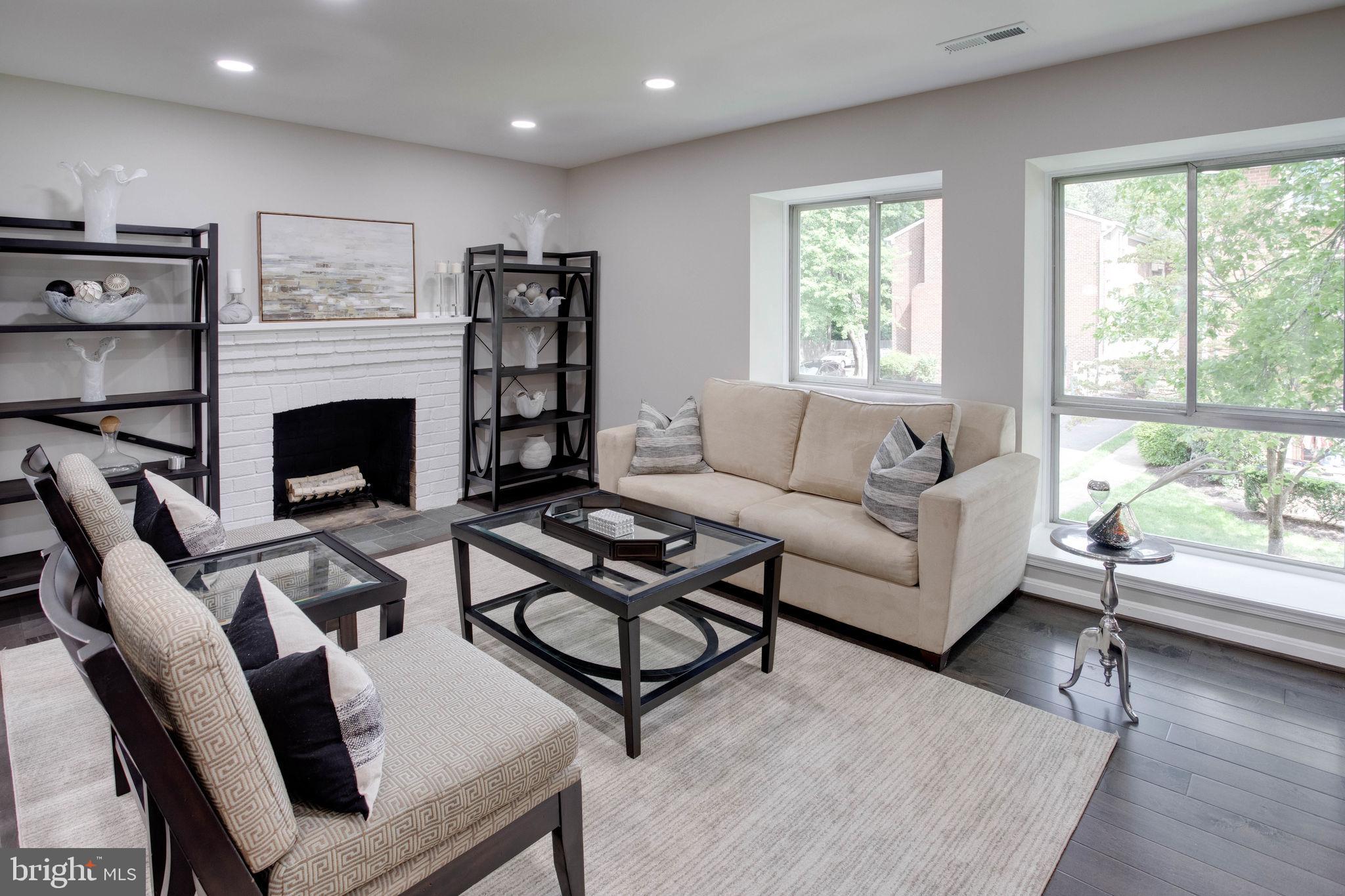 FAIRFAX PLAZA TOWNHOUSES - Residential