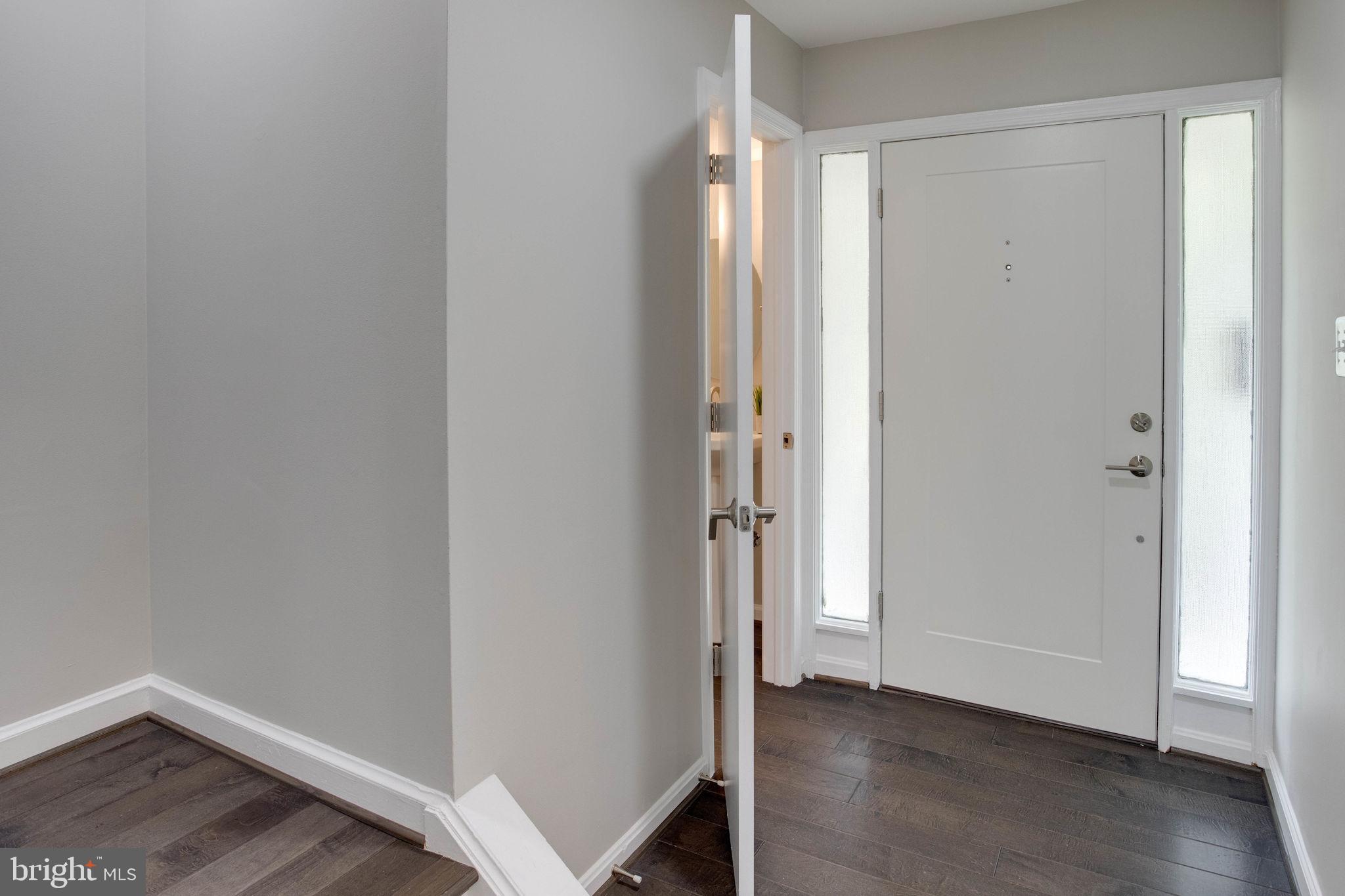 FAIRFAX PLAZA TOWNHOUSES - Residential