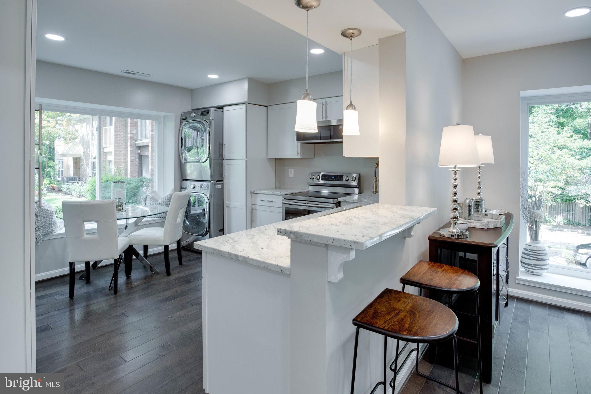 FAIRFAX PLAZA TOWNHOUSES - Residential