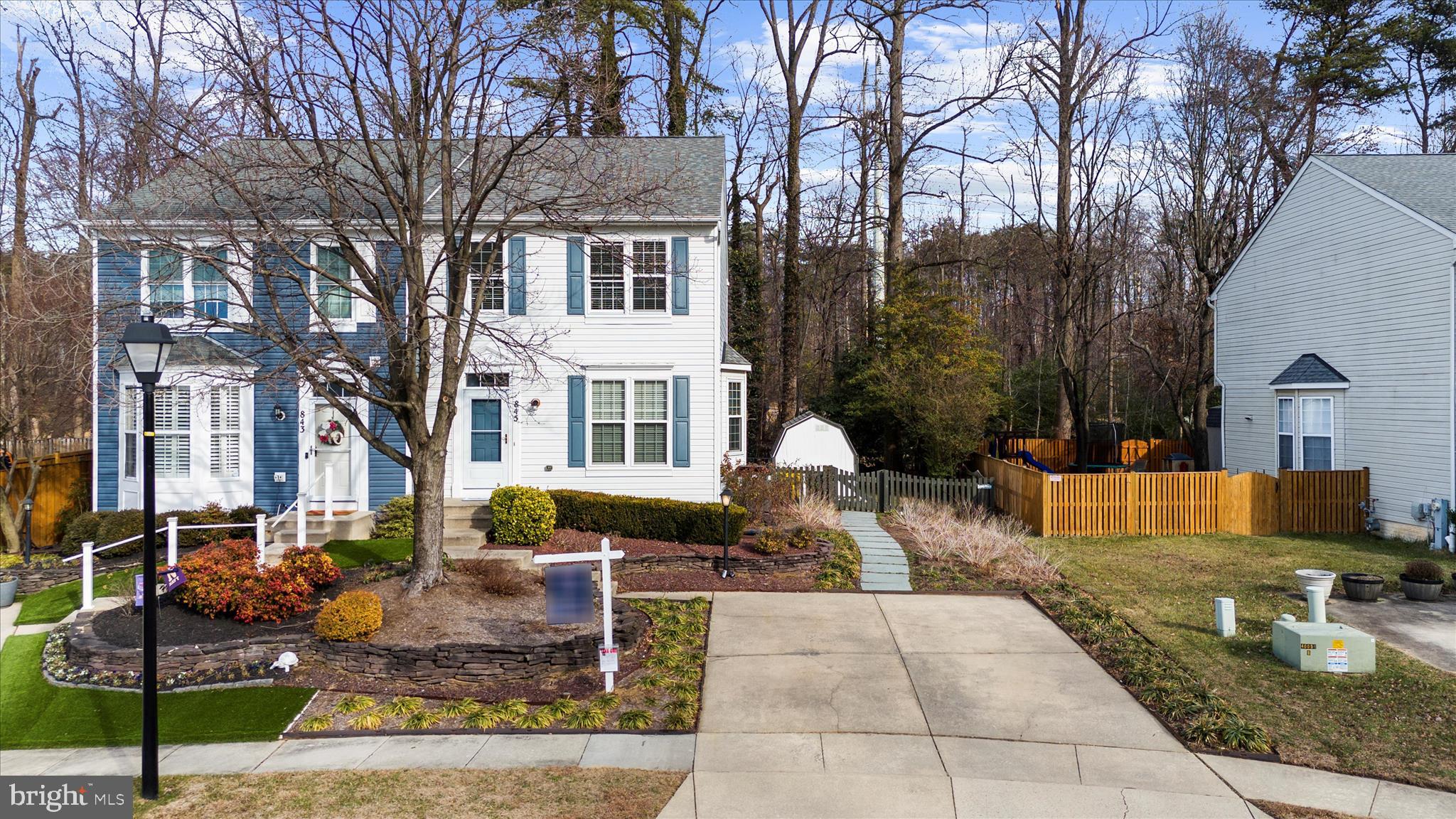 FOUR SEASONS ESTATES - Residential