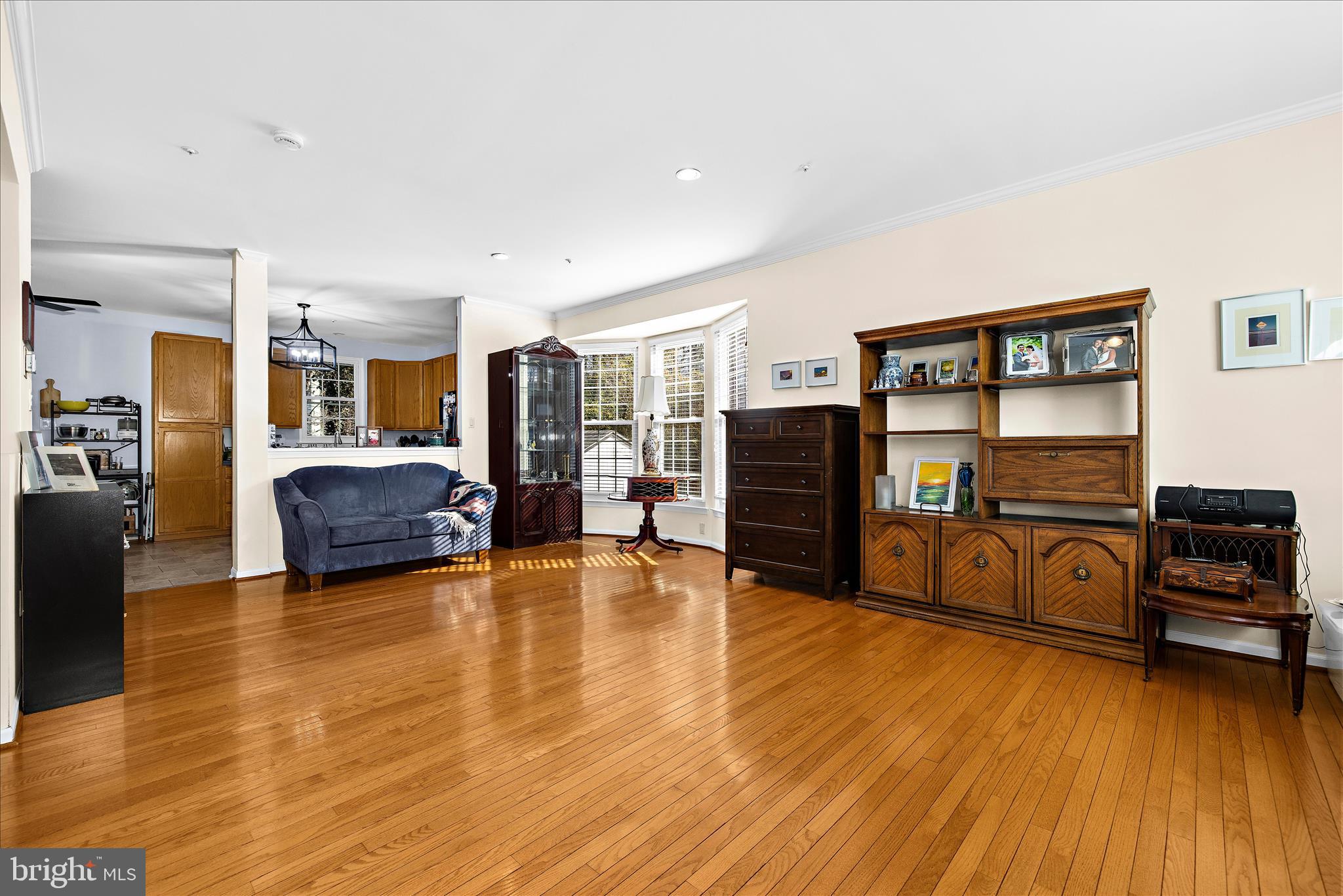 FOUR SEASONS ESTATES - Residential