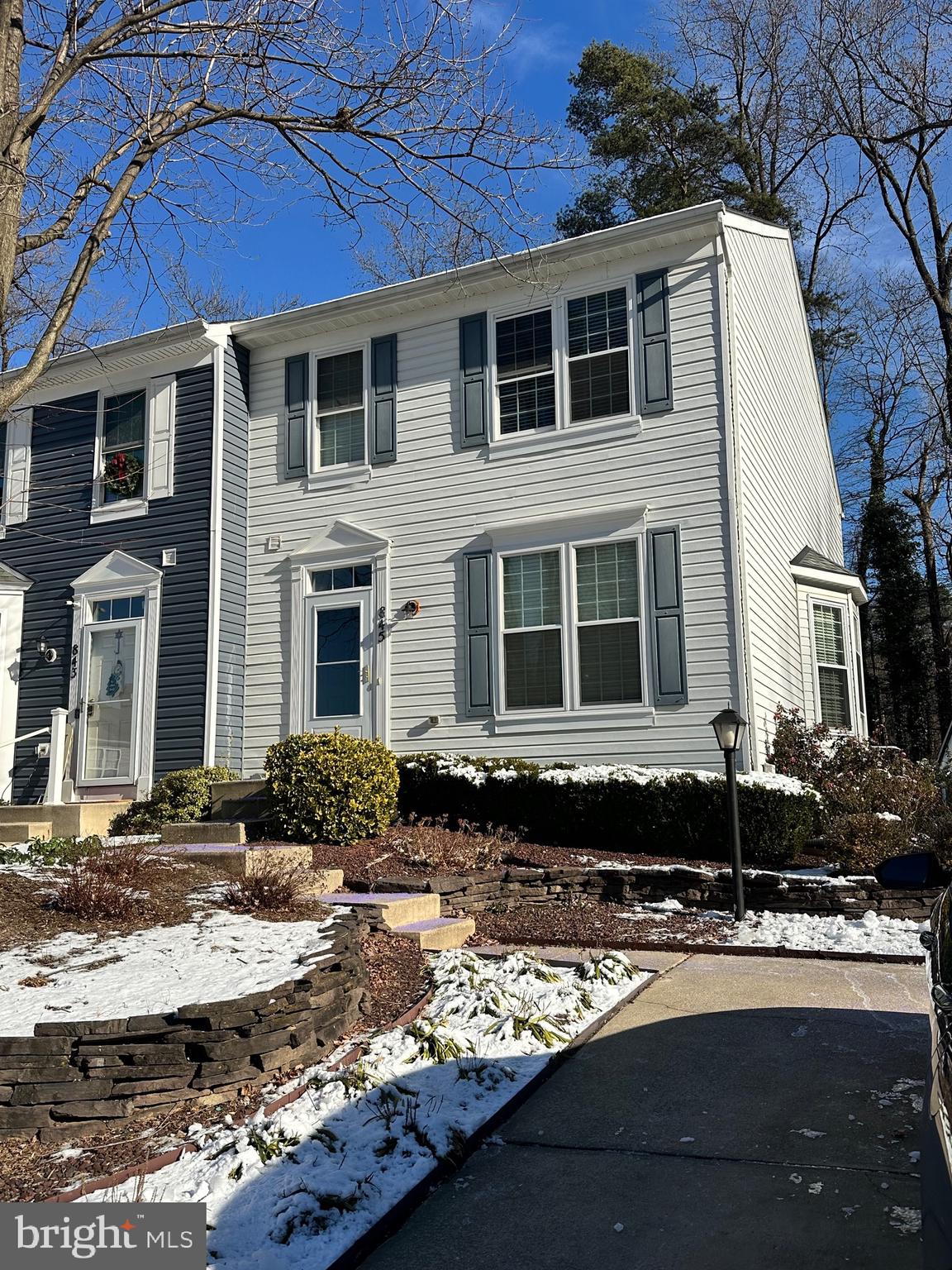 FOUR SEASONS ESTATES - Residential