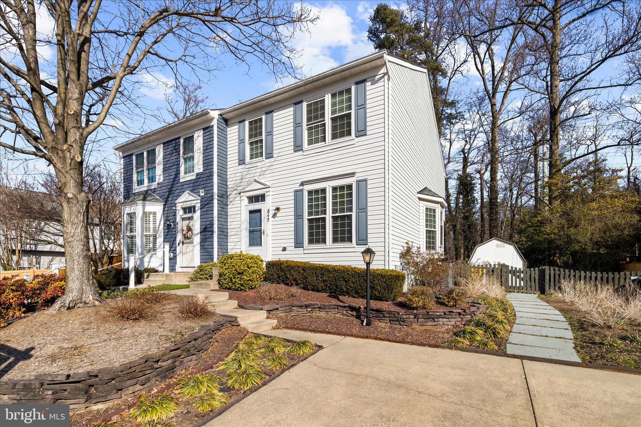 FOUR SEASONS ESTATES - Residential