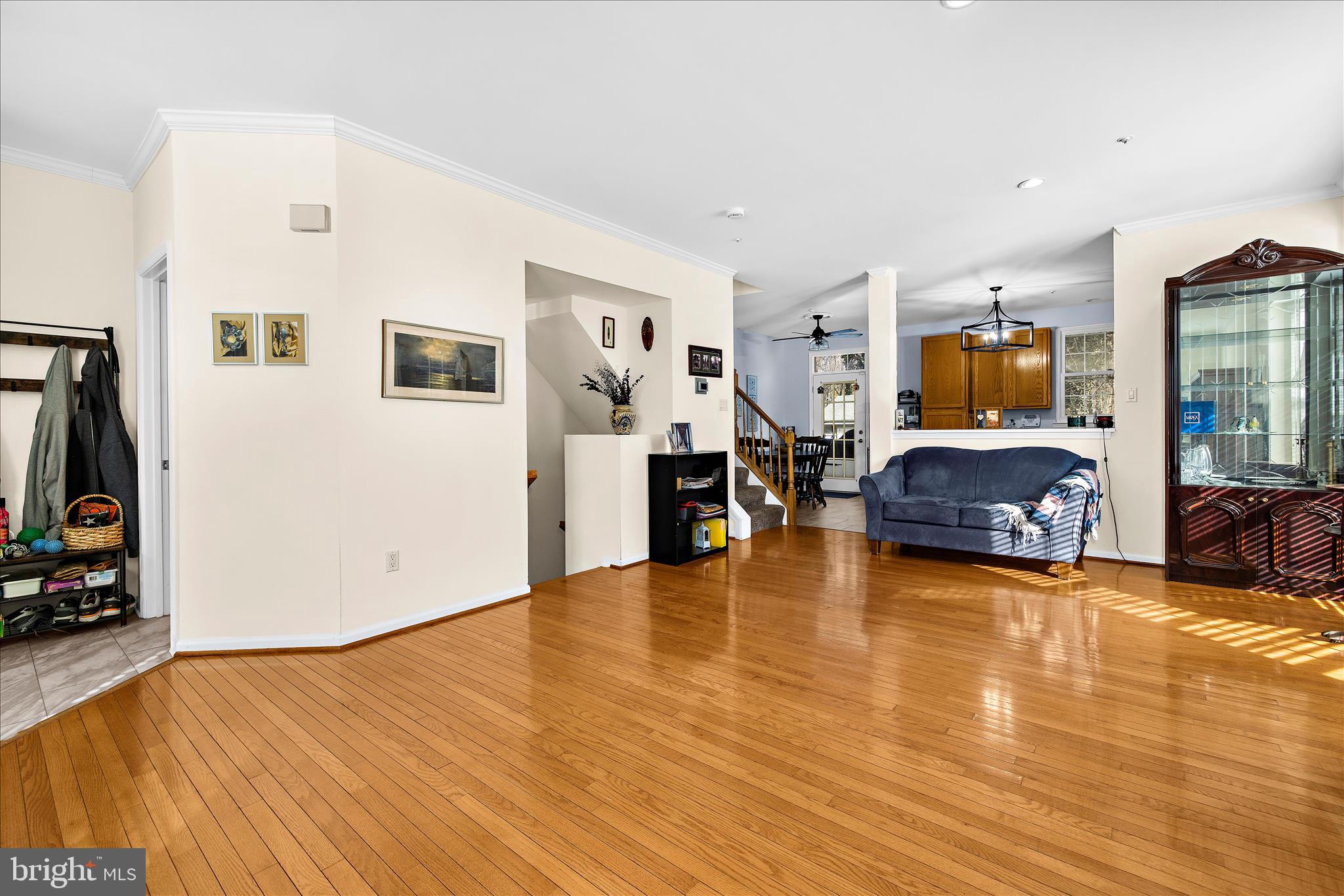 FOUR SEASONS ESTATES - Residential