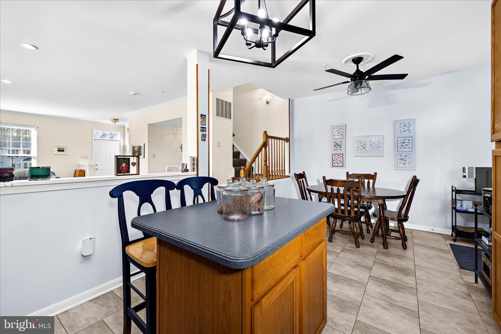 FOUR SEASONS ESTATES - Residential